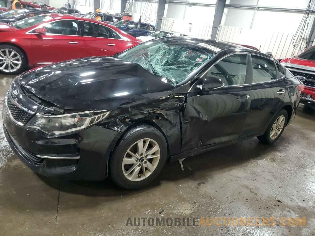 5XXGT4L38JG220151 KIA OPTIMA 2018