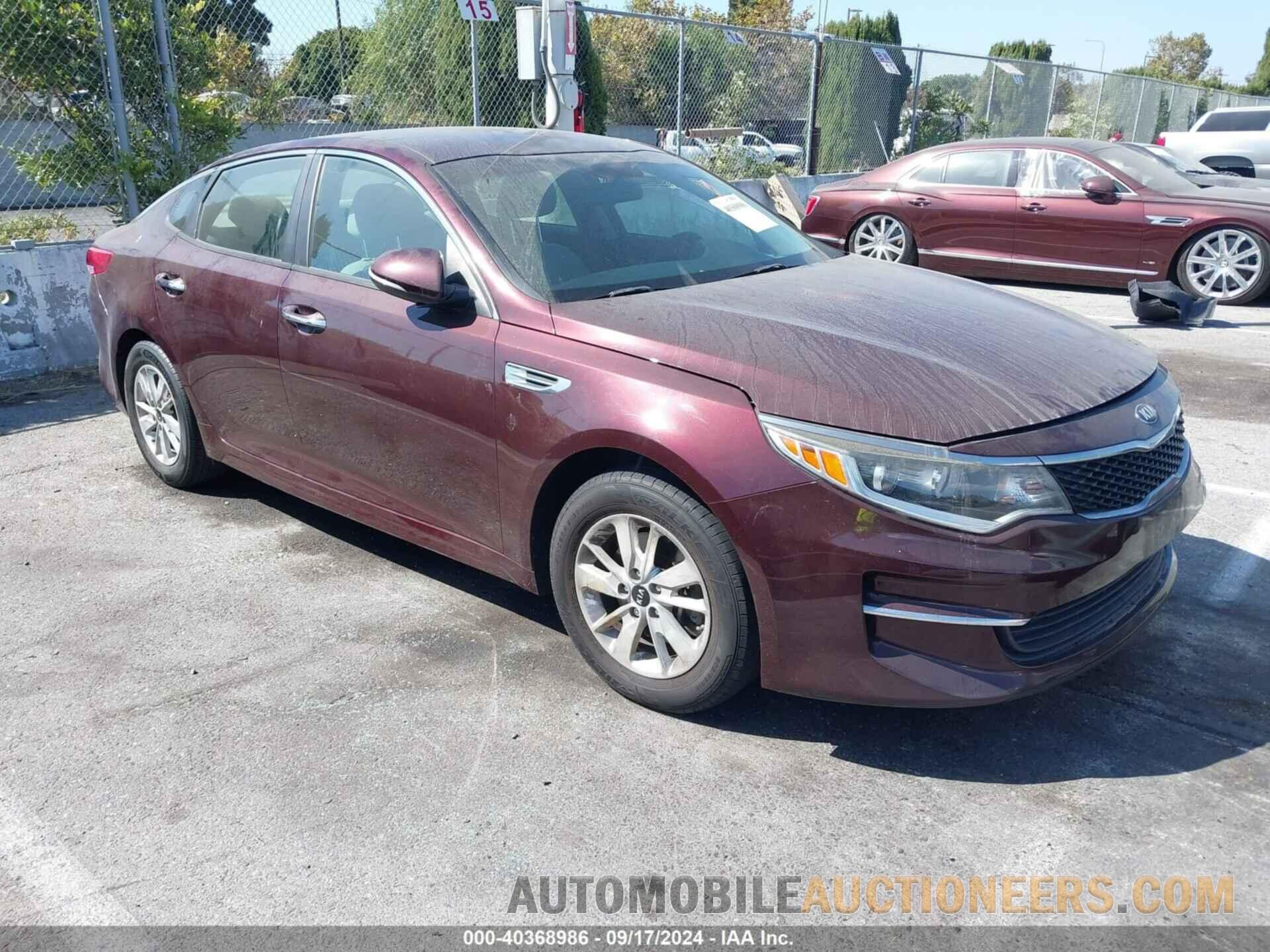 5XXGT4L38JG226029 KIA OPTIMA 2018