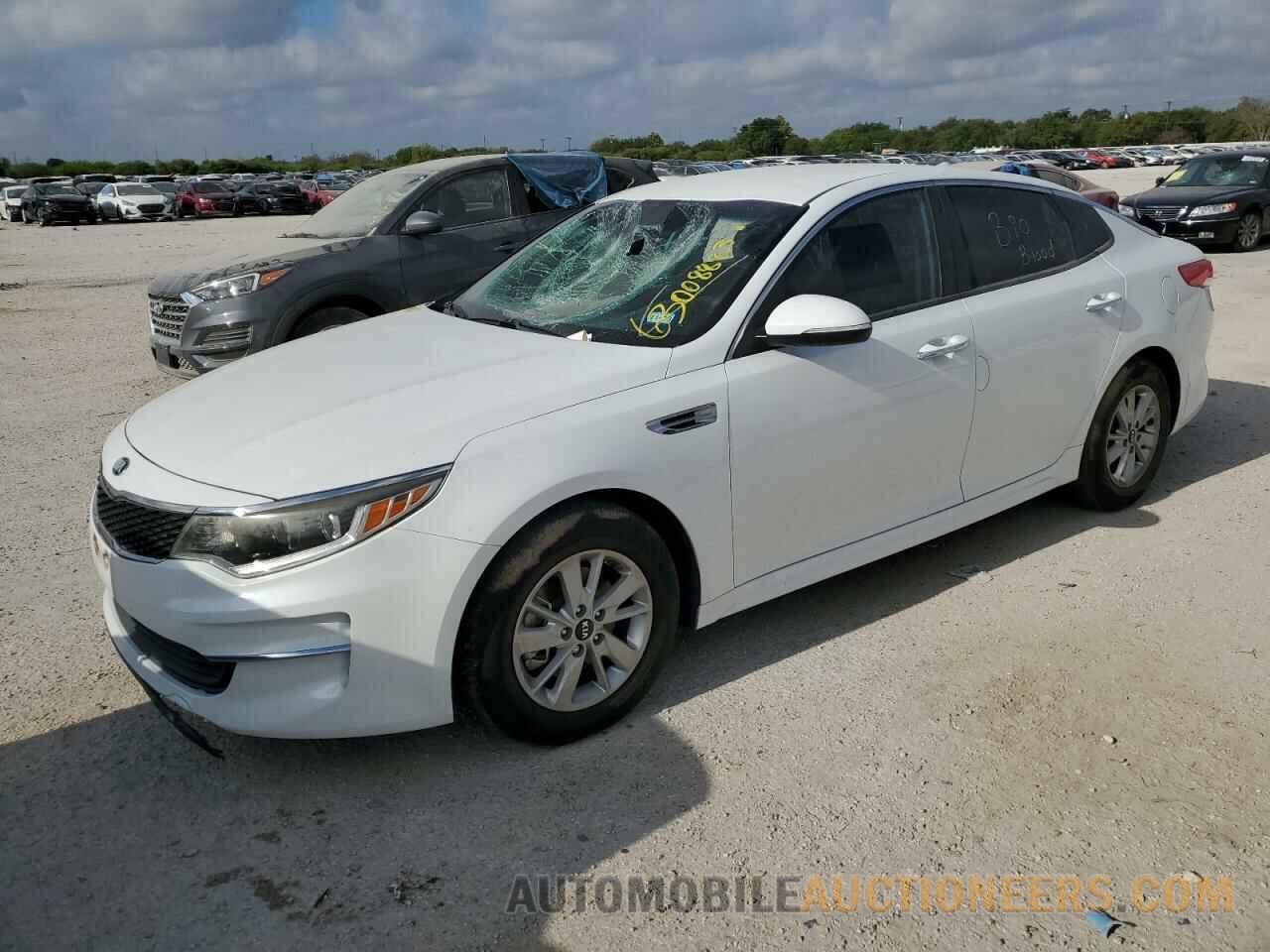 5XXGT4L38JG228718 KIA OPTIMA 2018