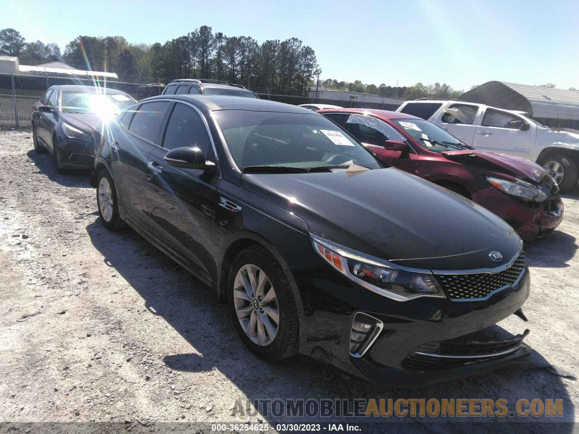 5XXGT4L38JG241470 KIA OPTIMA 2018