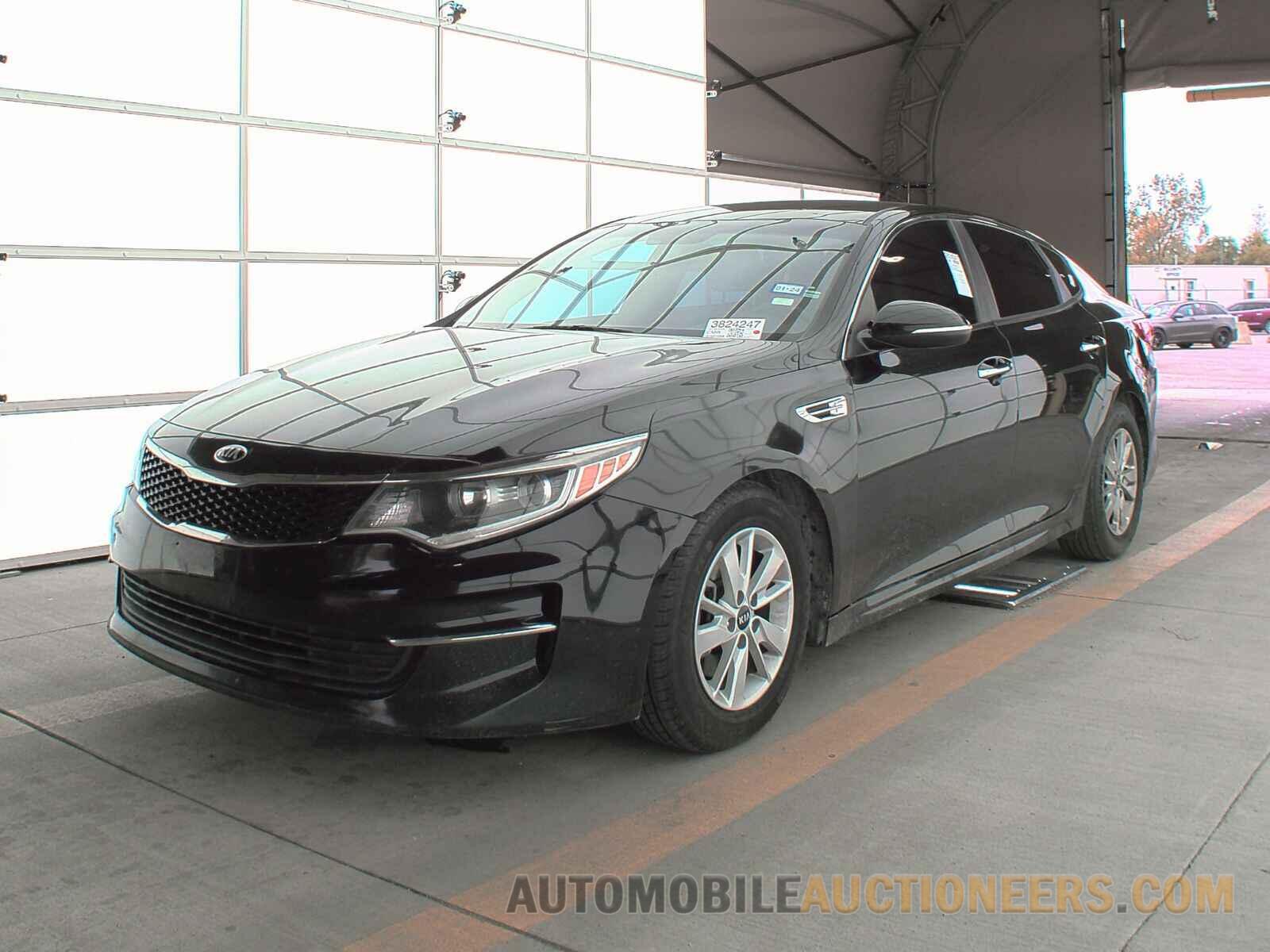 5XXGT4L38JG246698 Kia Optima 2018