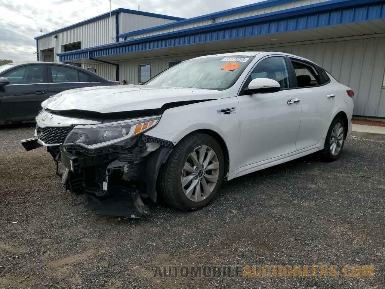 5XXGT4L38JG251318 KIA OPTIMA 2018