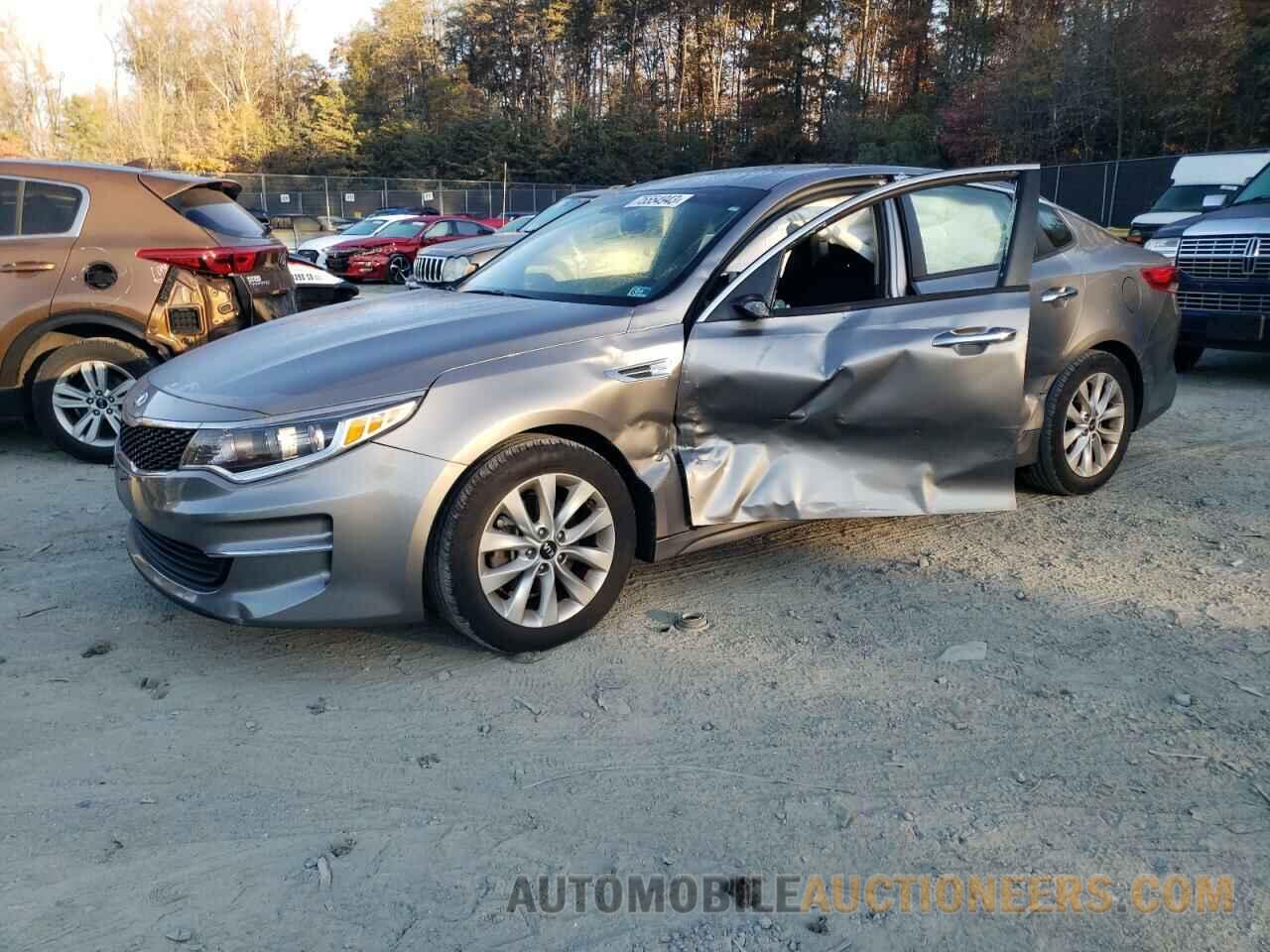 5XXGT4L38JG263162 KIA OPTIMA 2018