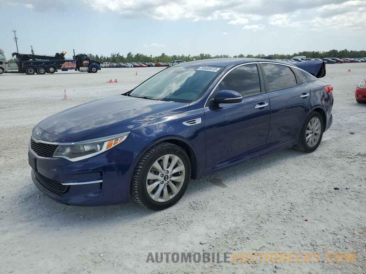 5XXGT4L38JG264621 KIA OPTIMA 2018