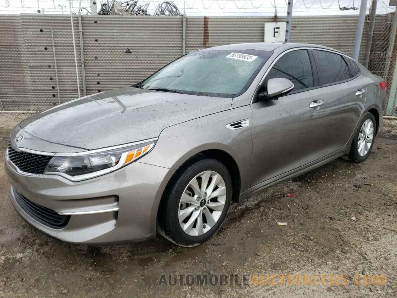 5XXGT4L38JG266174 KIA OPTIMA 2018