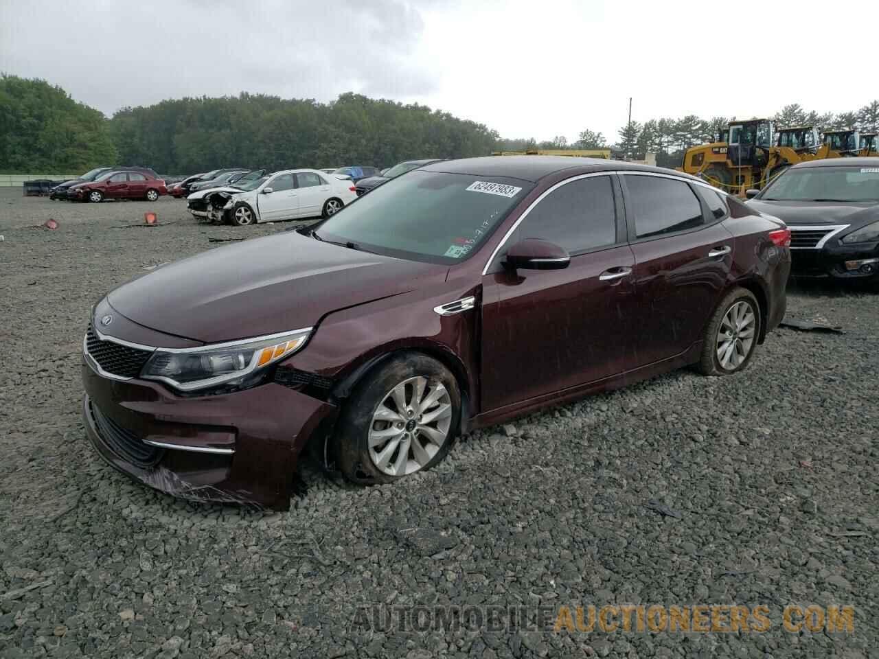 5XXGT4L38JG266403 KIA OPTIMA 2018