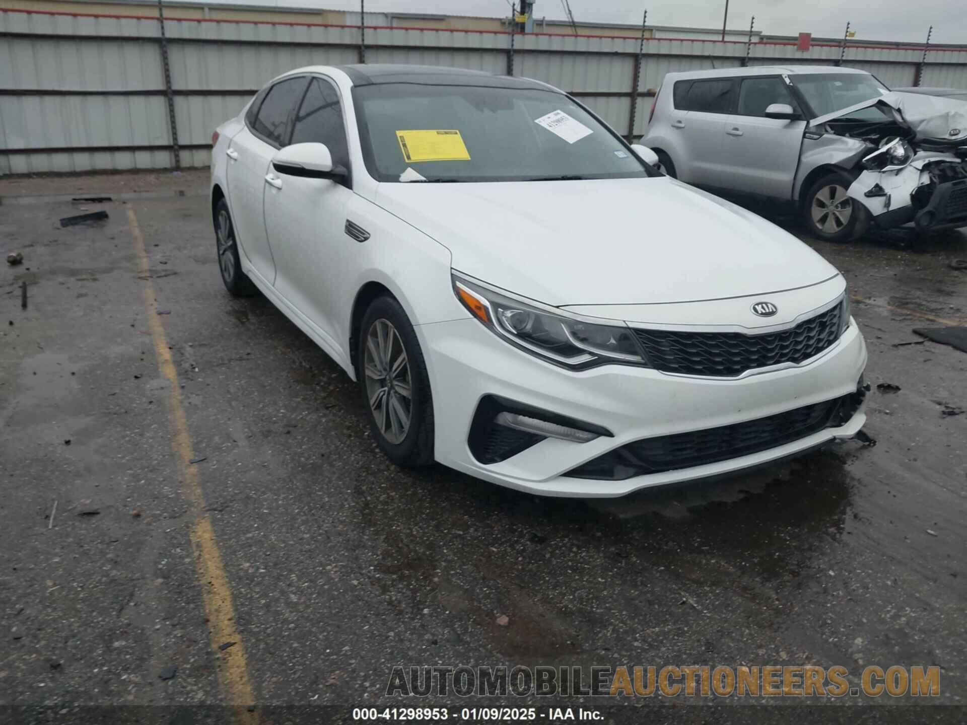 5XXGT4L38KG304472 KIA OPTIMA 2019