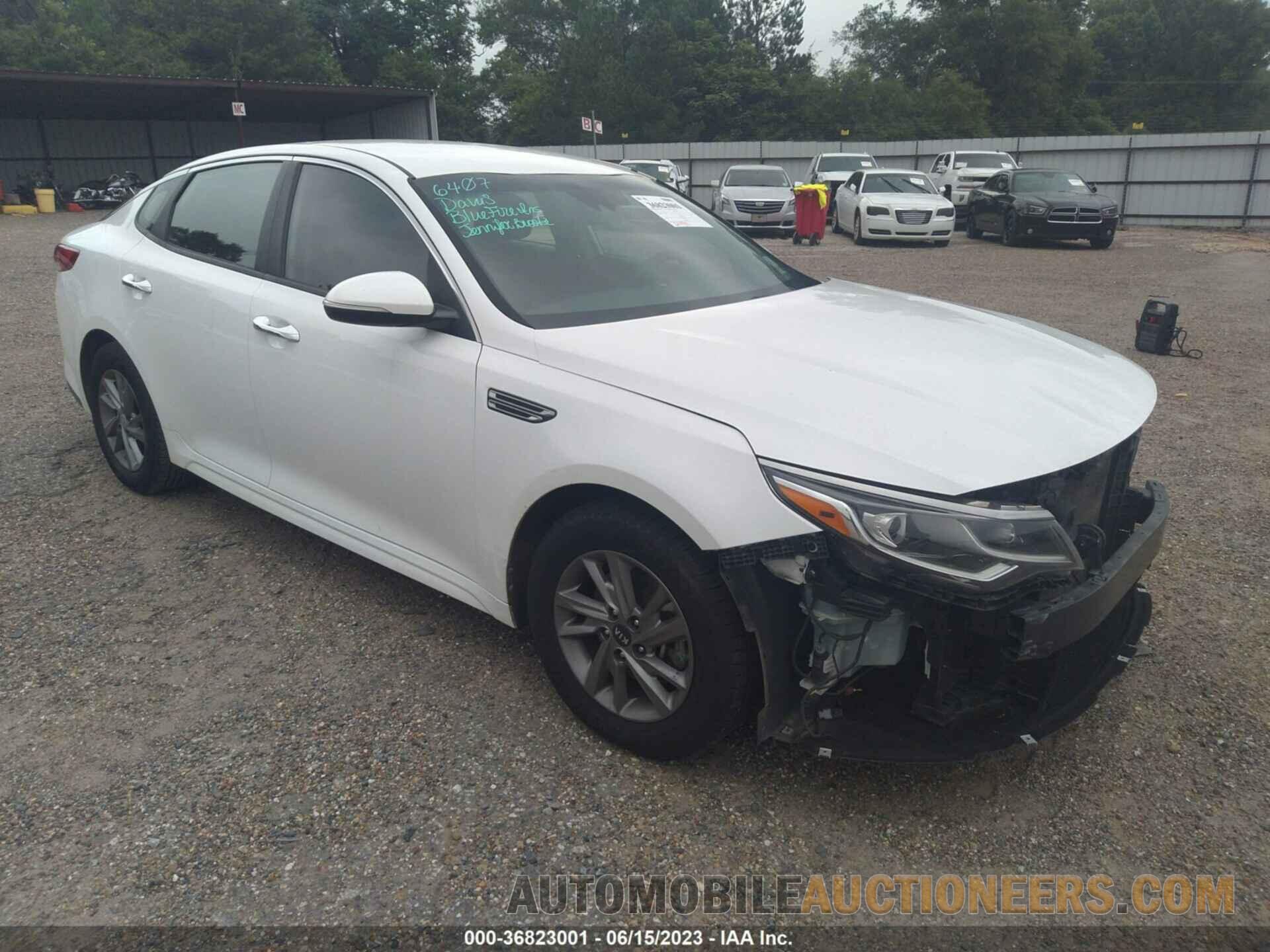 5XXGT4L38KG305556 KIA OPTIMA 2019