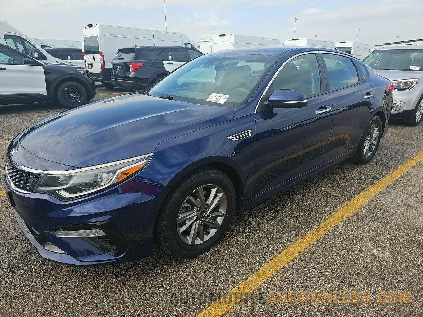 5XXGT4L38KG350416 Kia Optima 2019