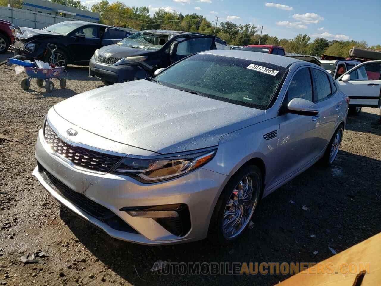 5XXGT4L38KG350741 KIA OPTIMA 2019