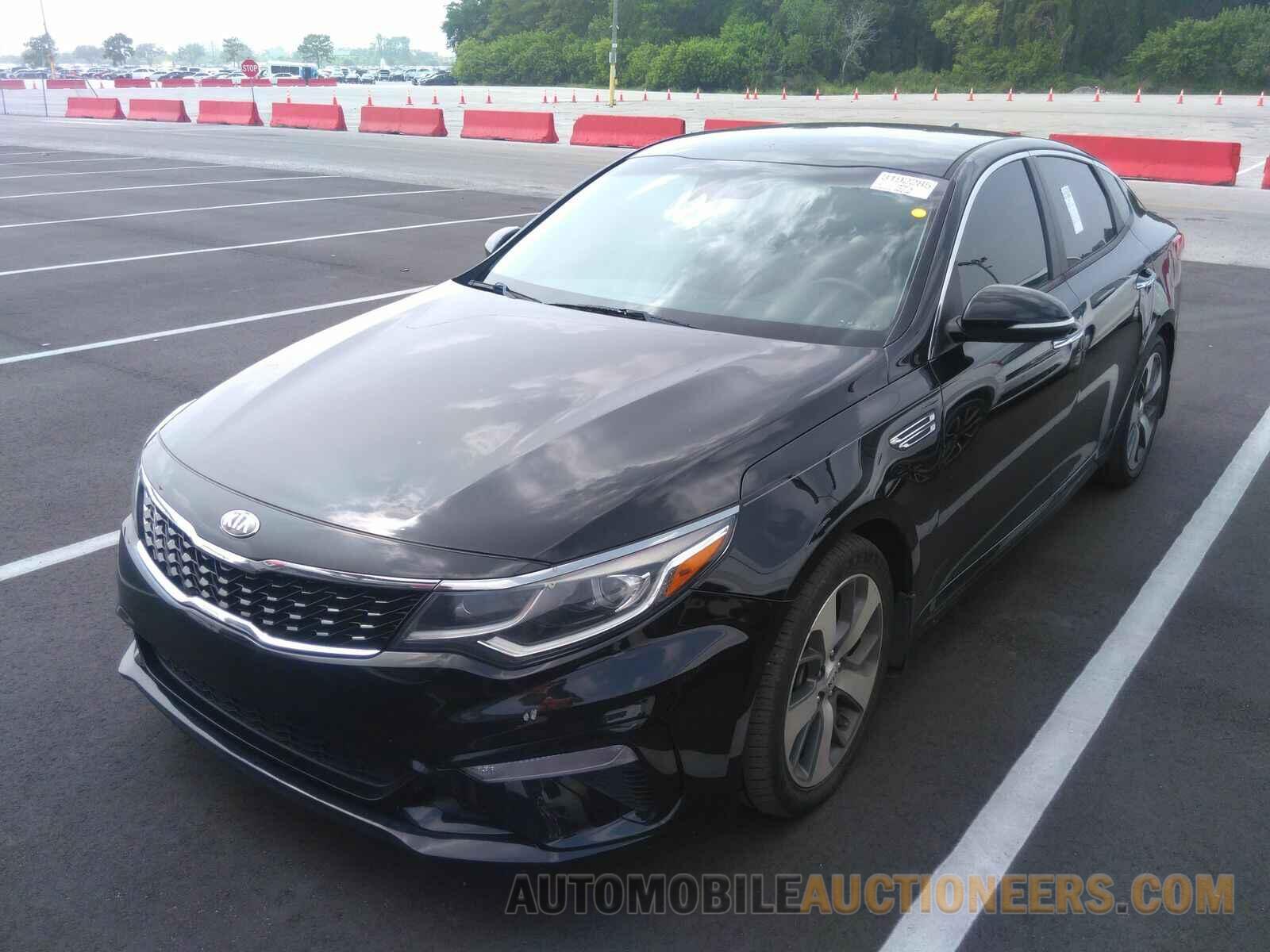 5XXGT4L38KG356944 Kia Optima 2019