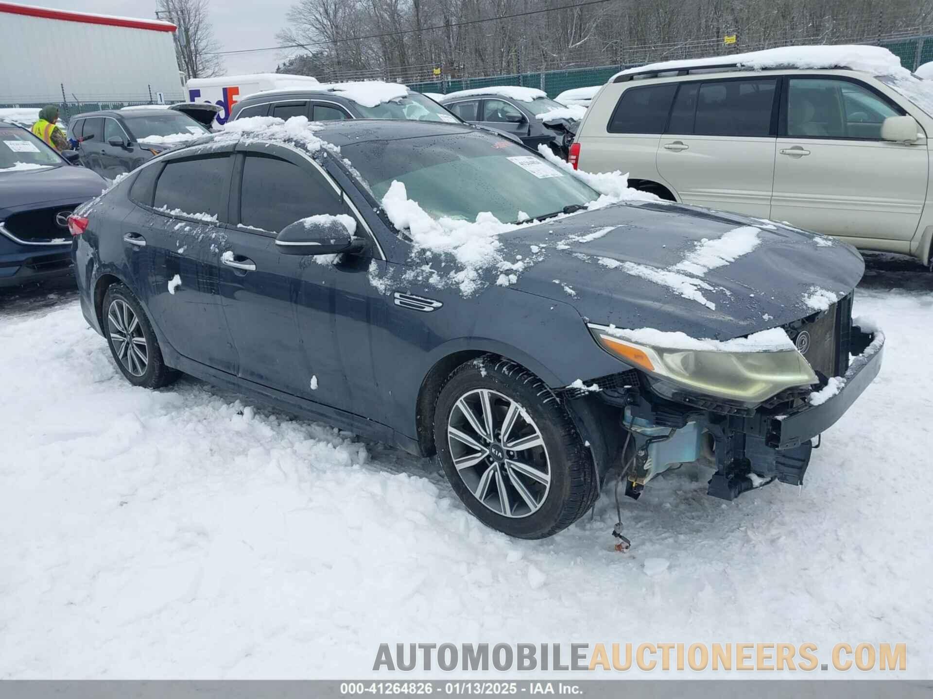 5XXGT4L38KG375879 KIA OPTIMA 2019