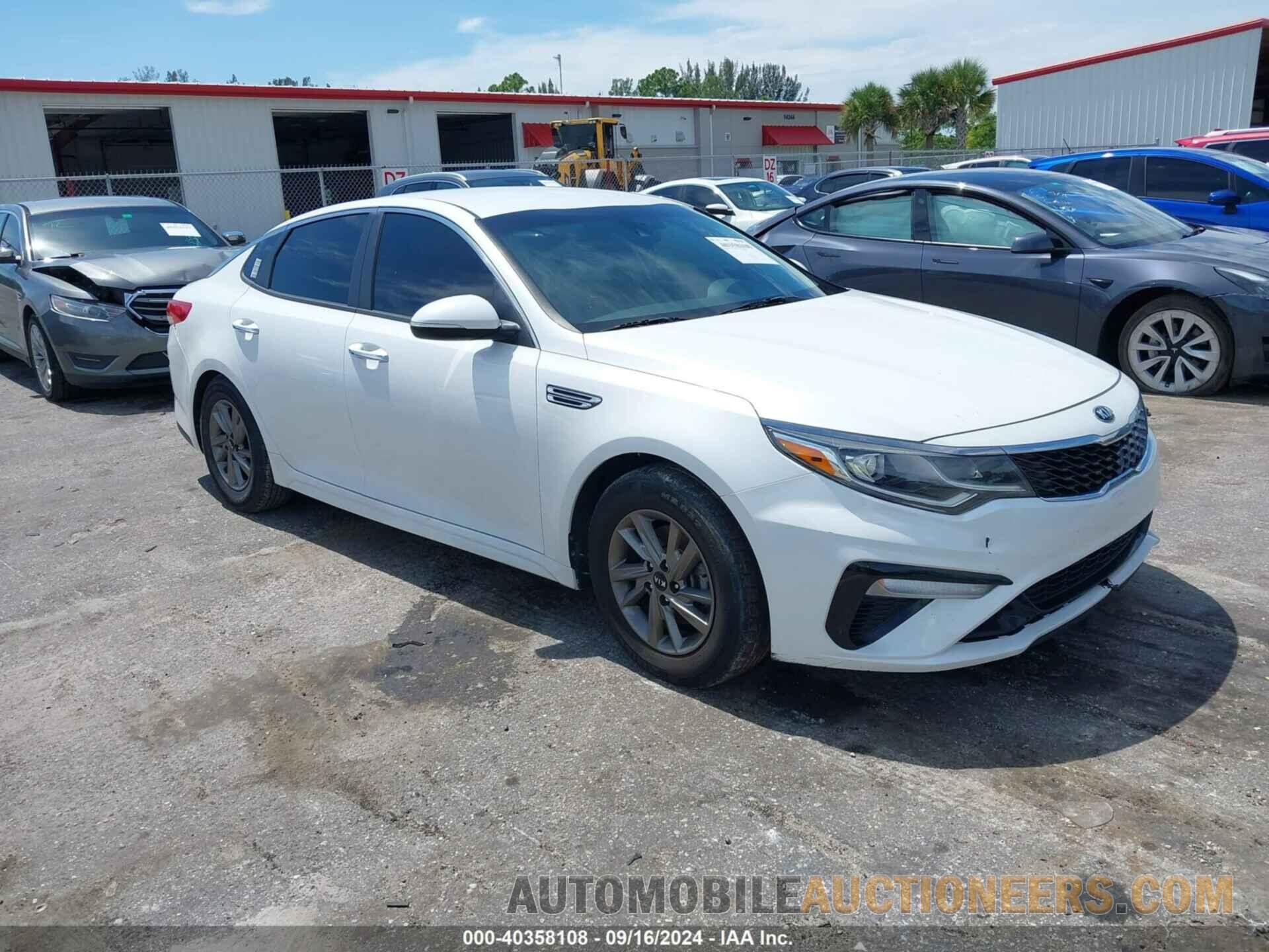 5XXGT4L38LG385586 KIA OPTIMA 2020