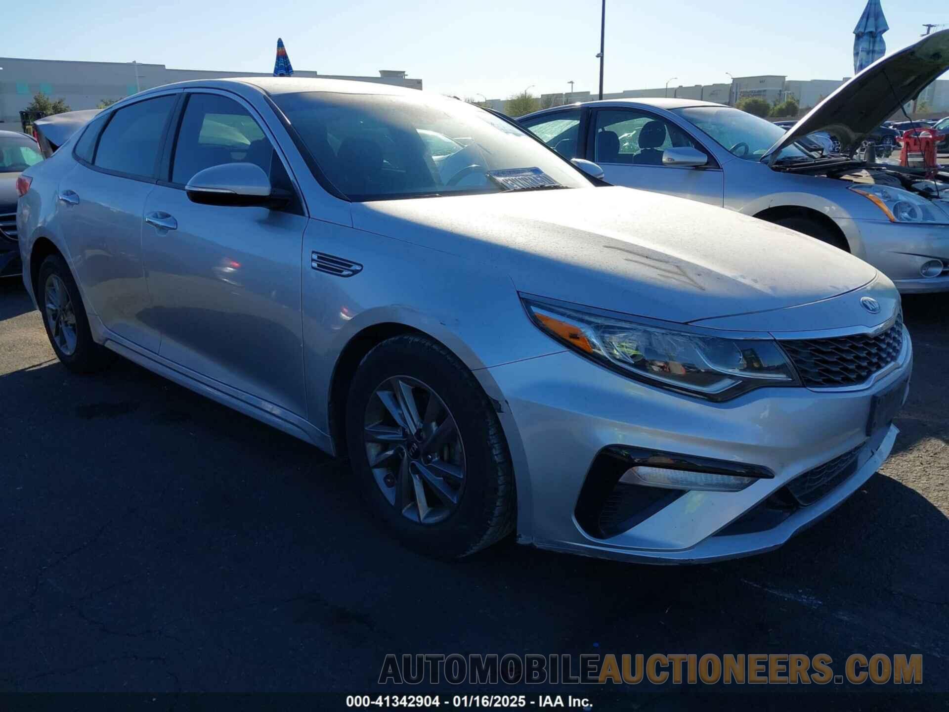 5XXGT4L38LG390108 KIA OPTIMA 2020