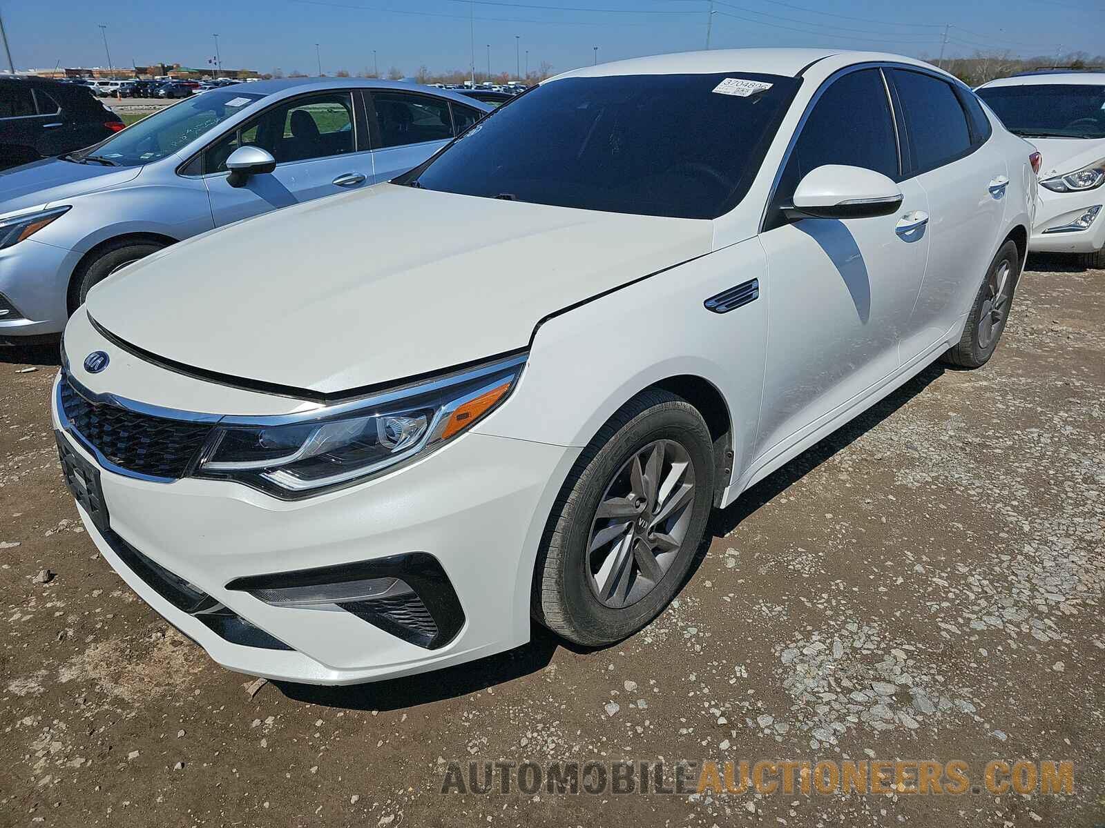 5XXGT4L38LG423401 Kia Optima 2020