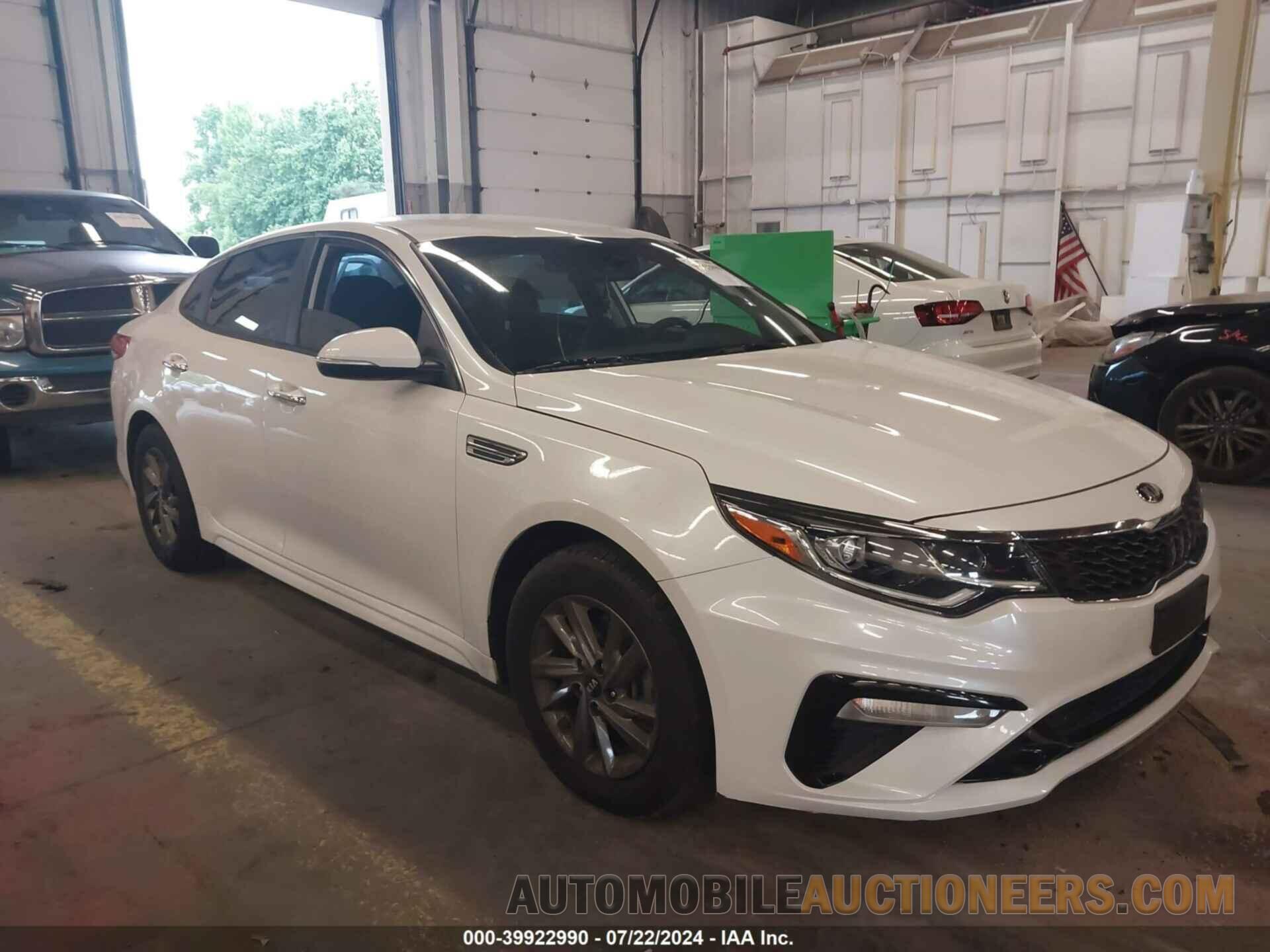 5XXGT4L38LG442952 KIA OPTIMA 2020