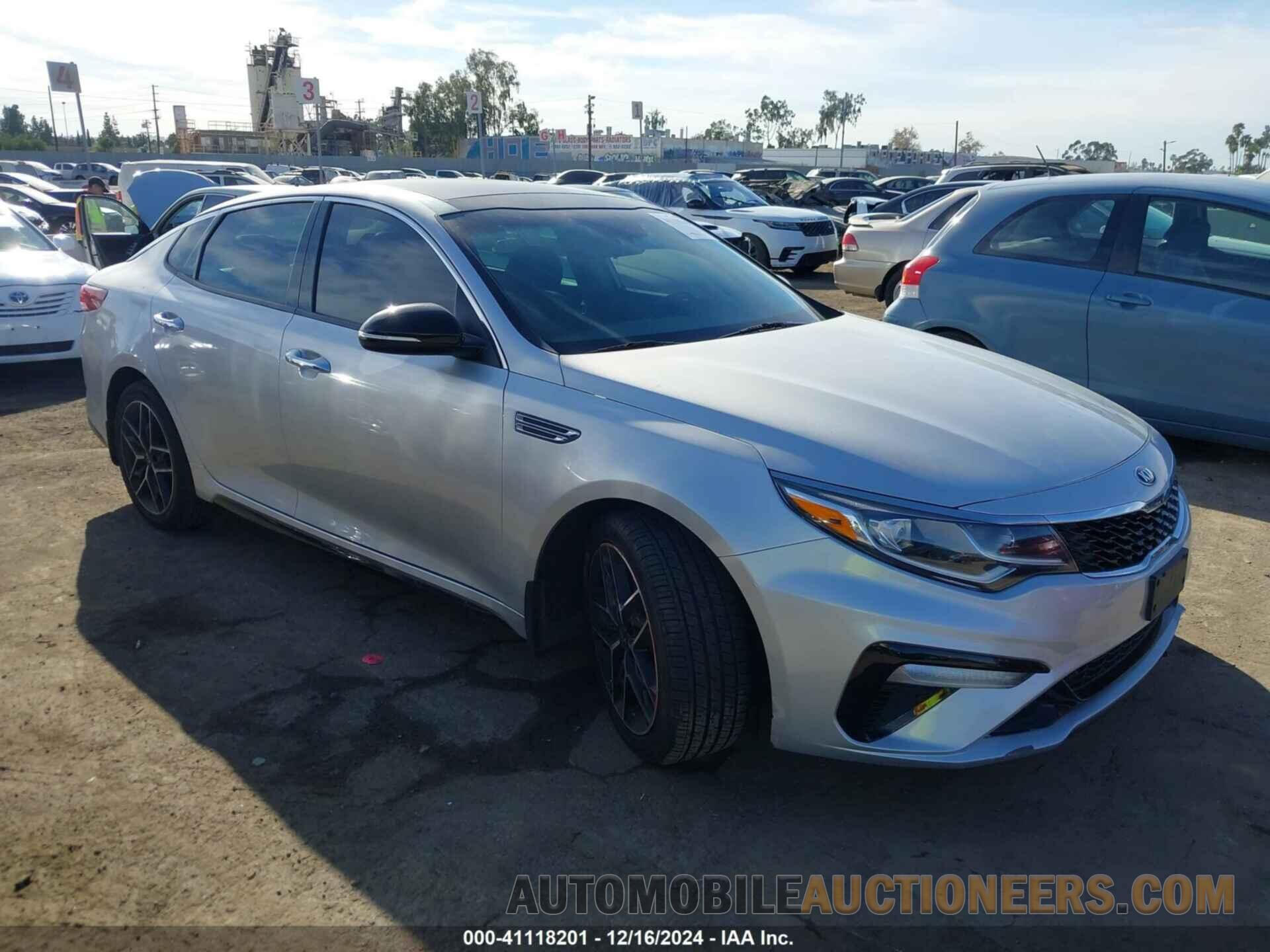 5XXGT4L38LG445169 KIA OPTIMA 2020