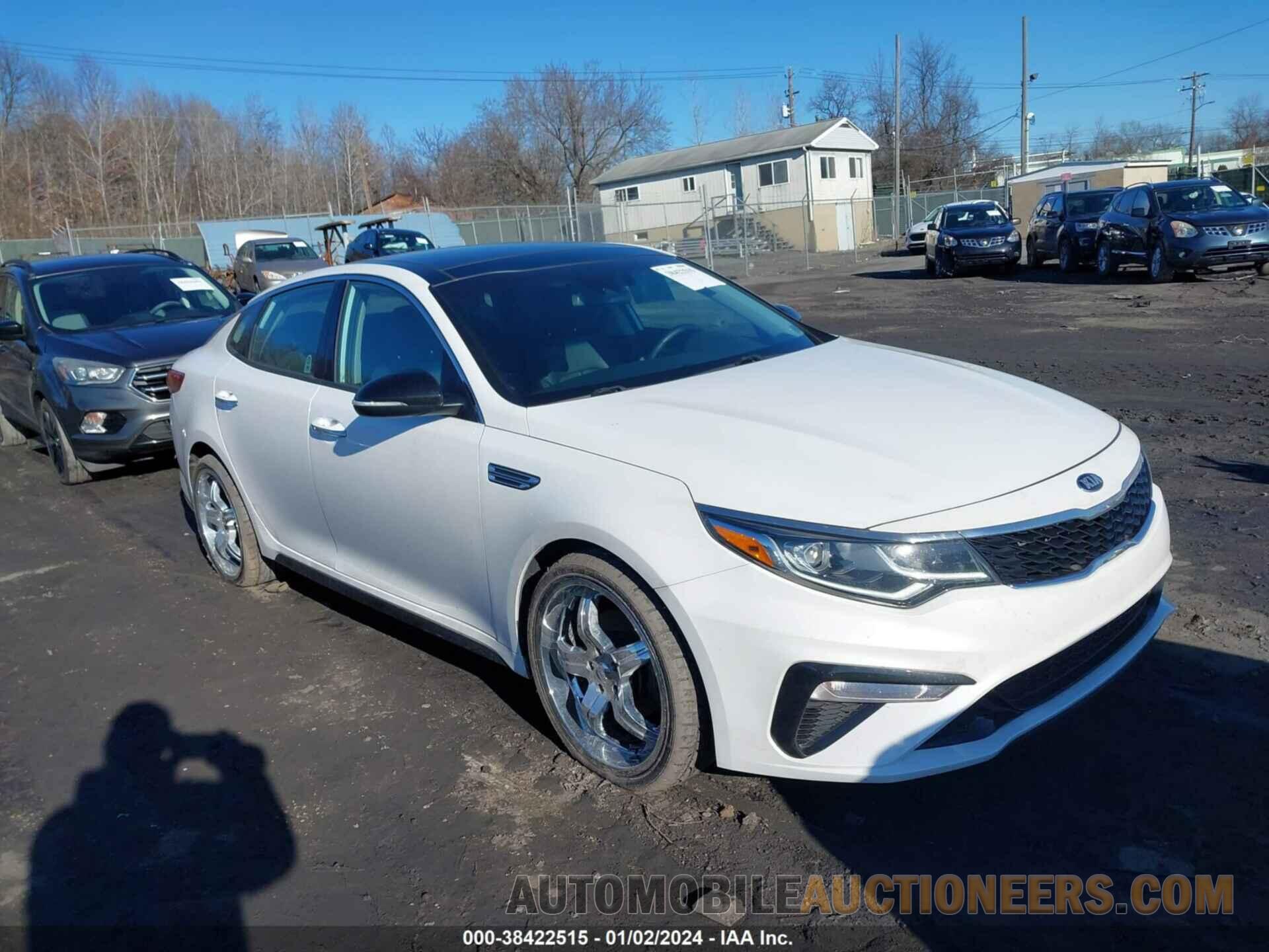 5XXGT4L38LG445186 KIA OPTIMA 2020