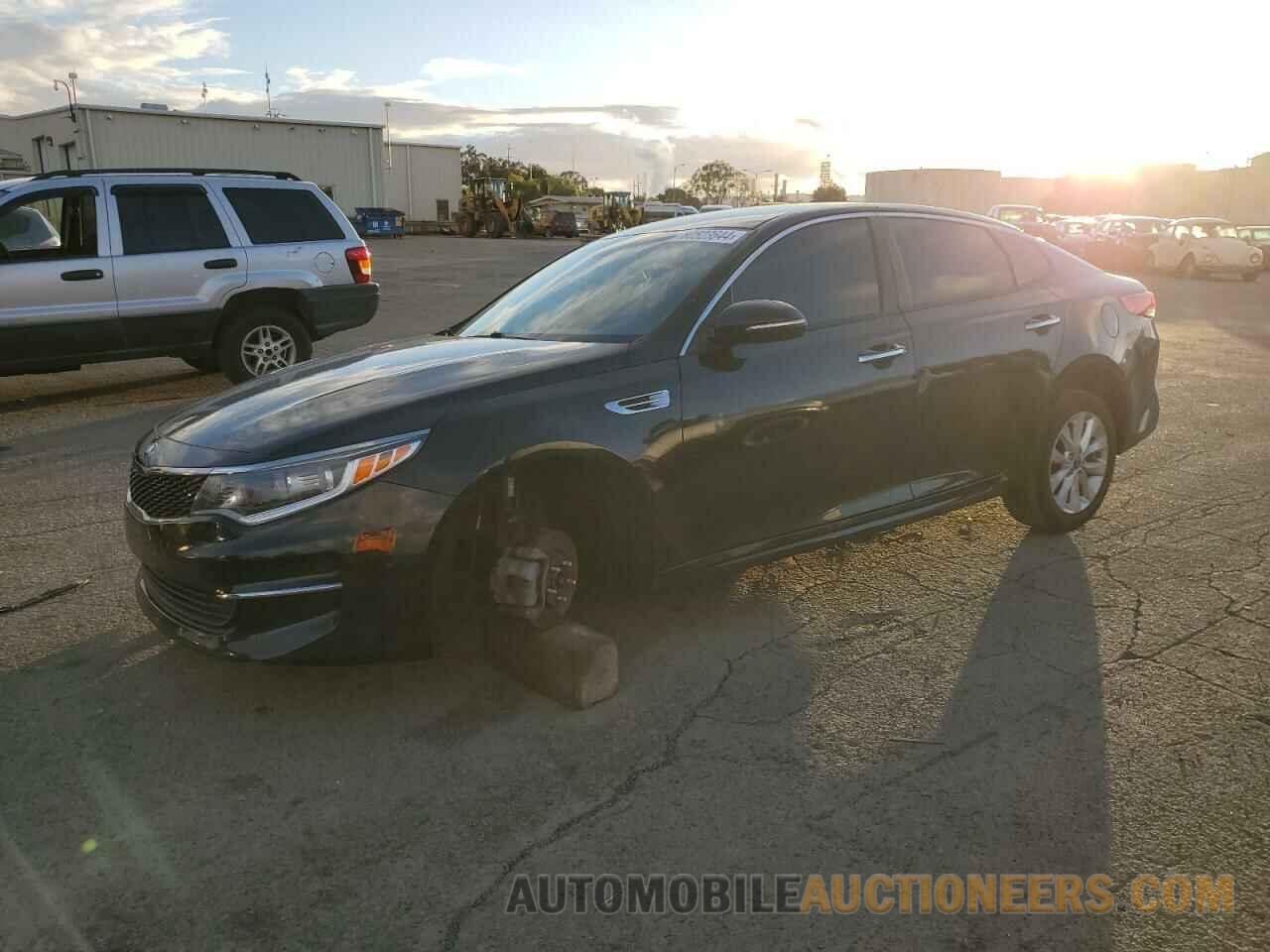 5XXGT4L39GG081835 KIA OPTIMA 2016