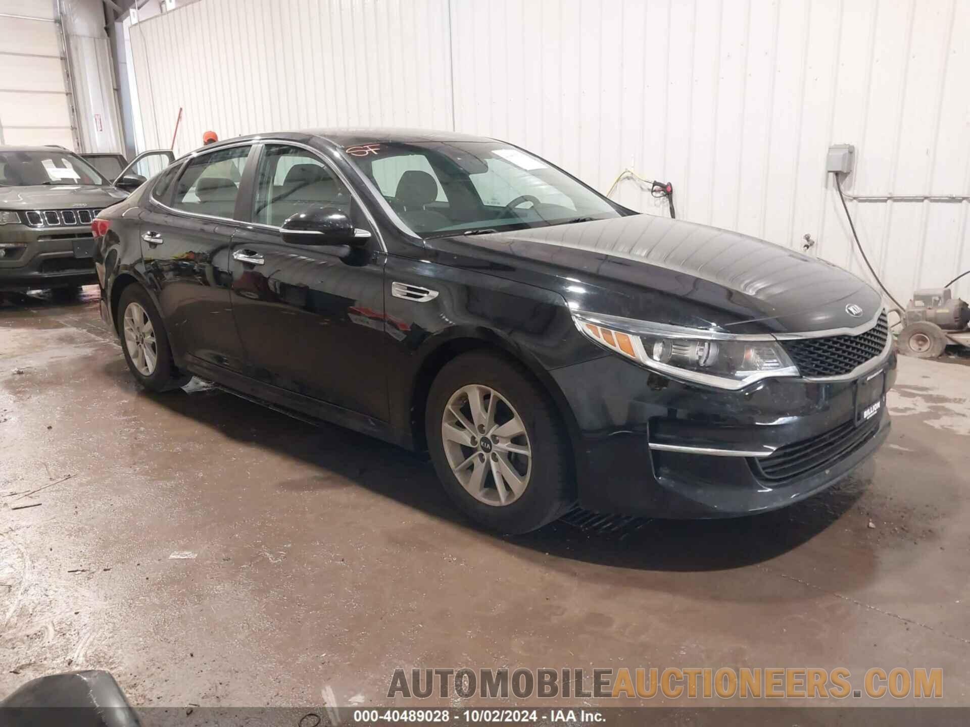 5XXGT4L39JG185412 KIA OPTIMA 2018