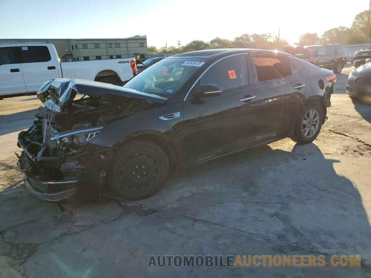 5XXGT4L39JG185443 KIA OPTIMA 2018