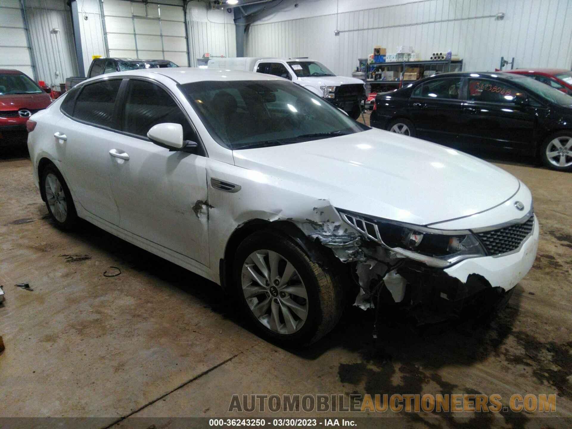 5XXGT4L39JG188374 KIA OPTIMA 2018