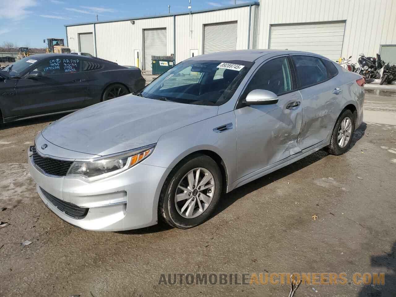 5XXGT4L39JG190755 KIA OPTIMA 2018