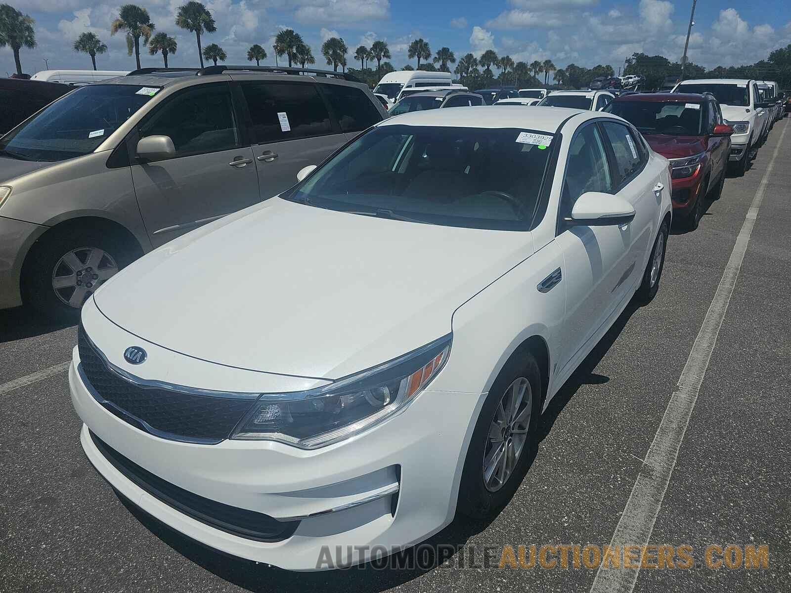 5XXGT4L39JG204539 Kia Optima 2018