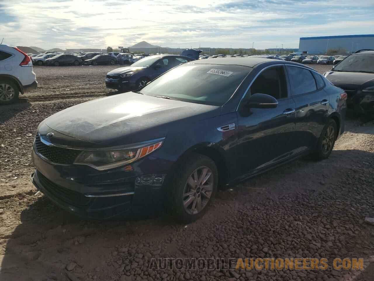 5XXGT4L39JG207506 KIA OPTIMA 2018