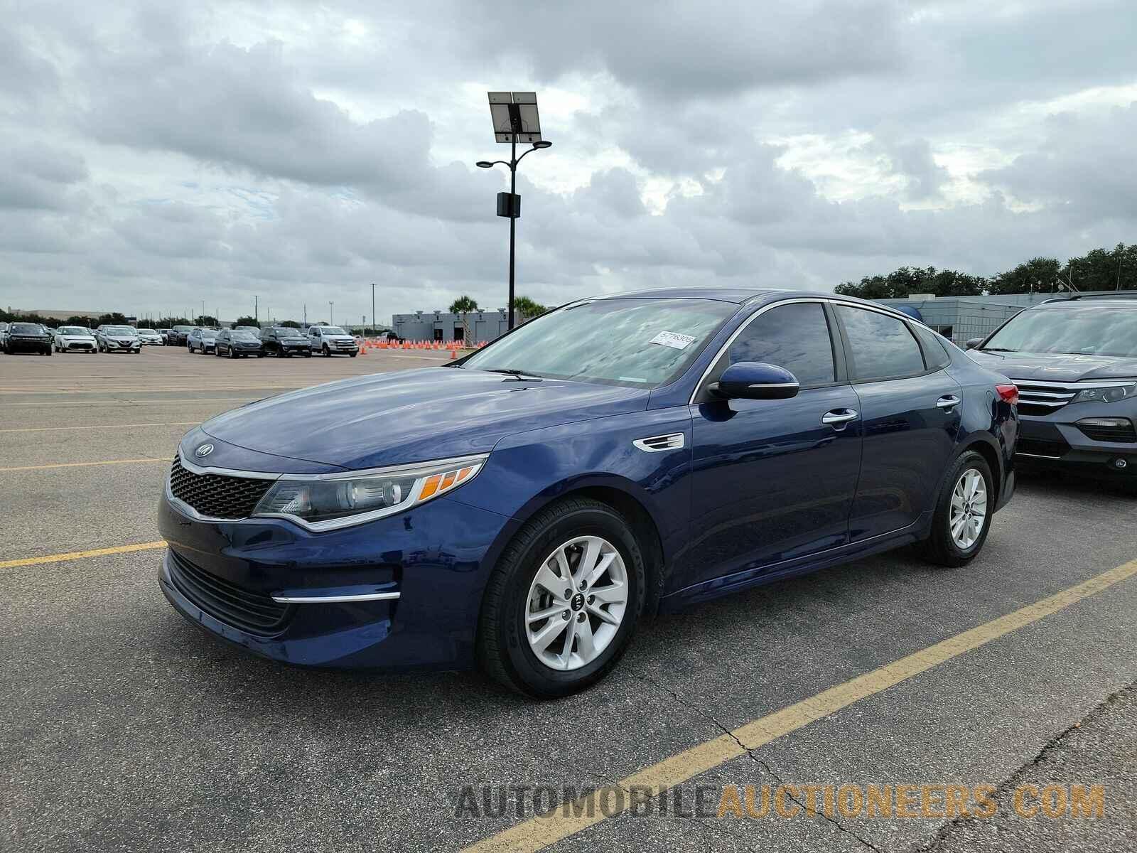 5XXGT4L39JG217551 Kia Optima 2018