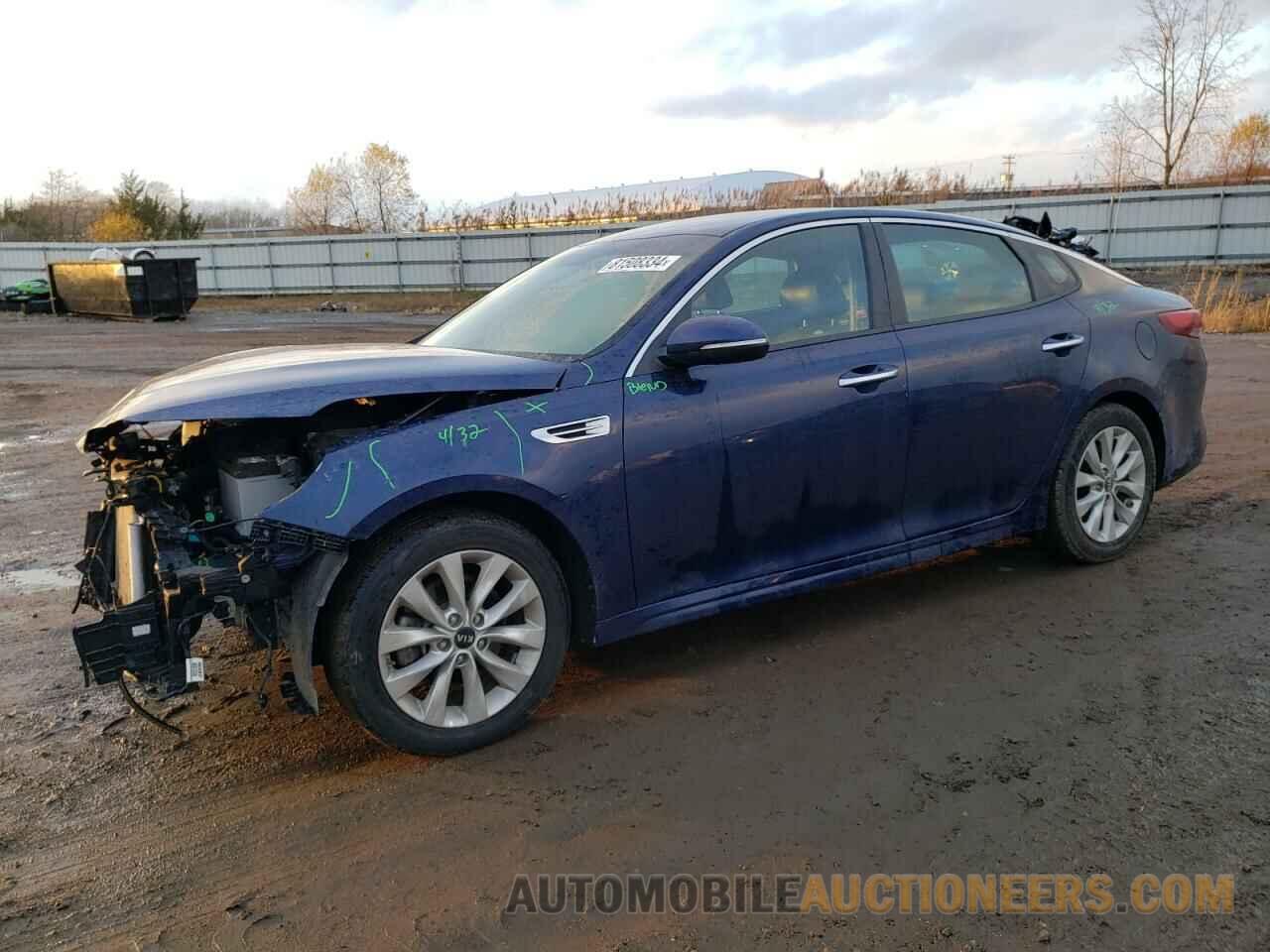 5XXGT4L39JG217596 KIA OPTIMA 2018