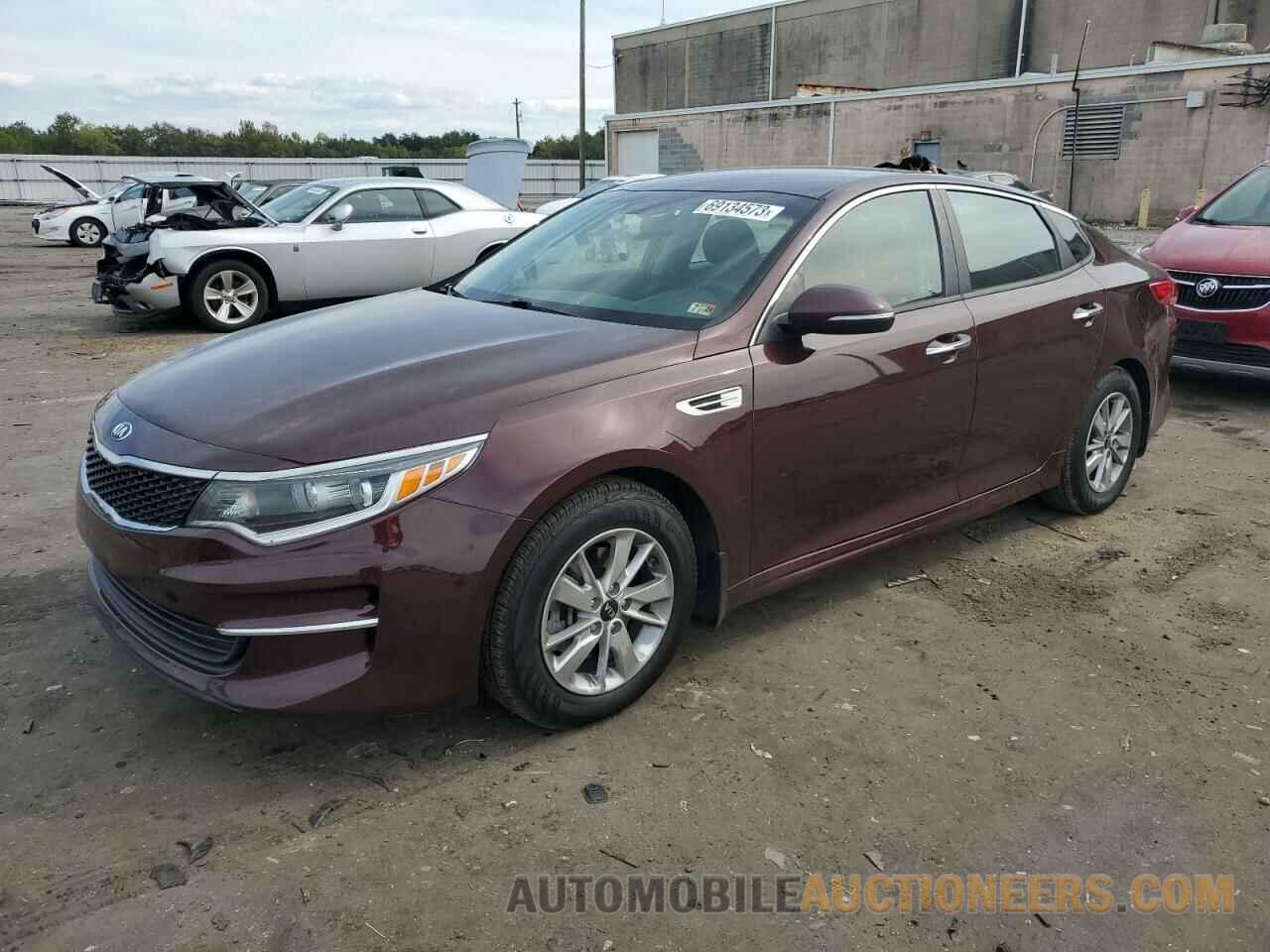 5XXGT4L39JG225522 KIA OPTIMA 2018