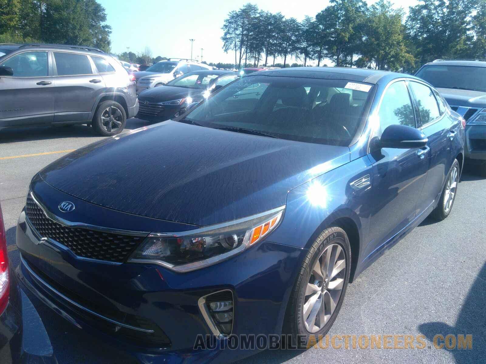 5XXGT4L39JG226881 Kia Optima 2018