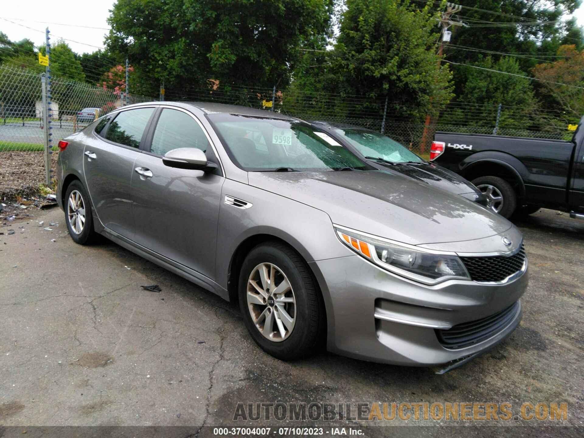 5XXGT4L39JG235399 KIA OPTIMA 2018