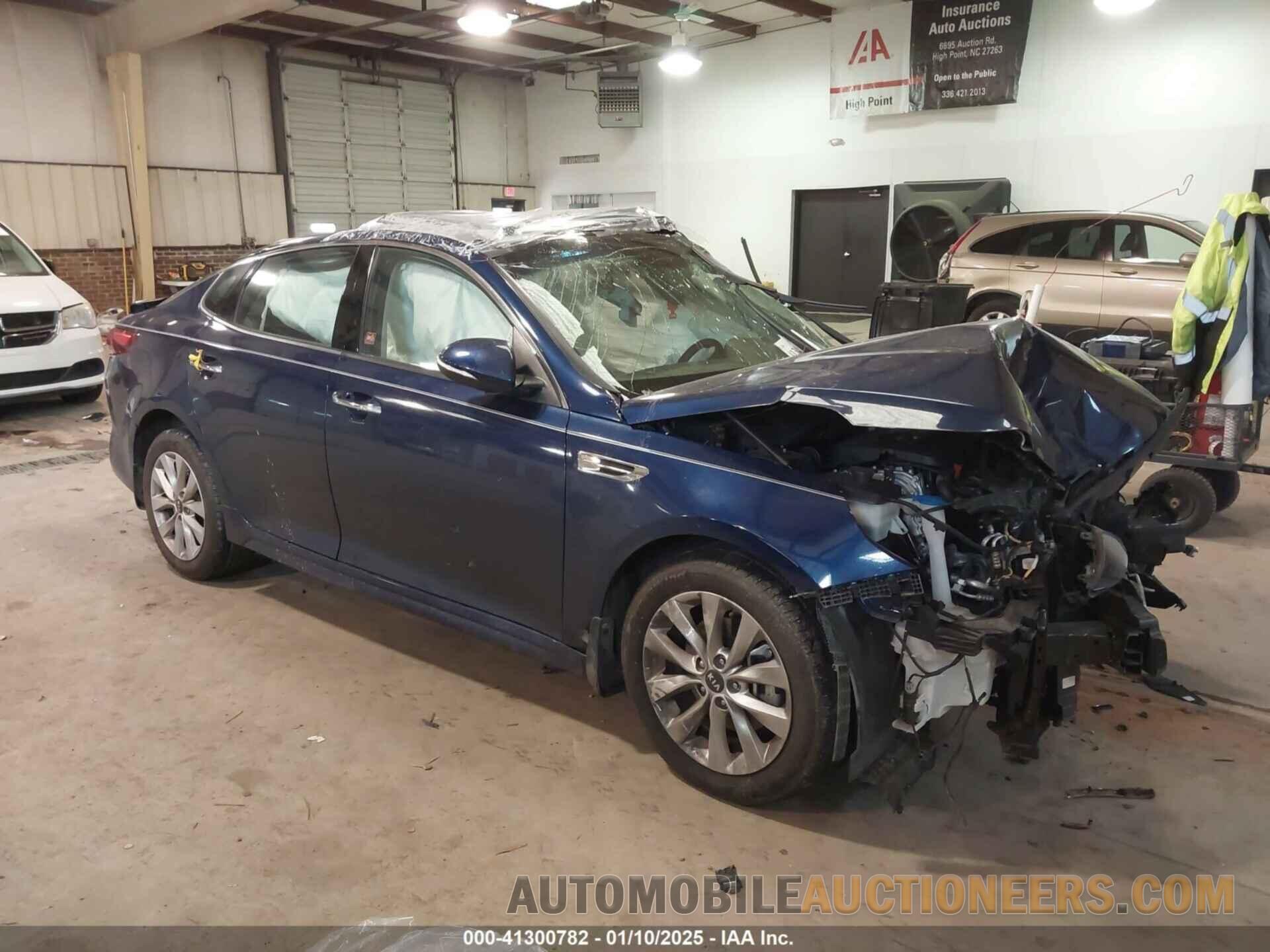 5XXGT4L39JG242224 KIA OPTIMA 2018