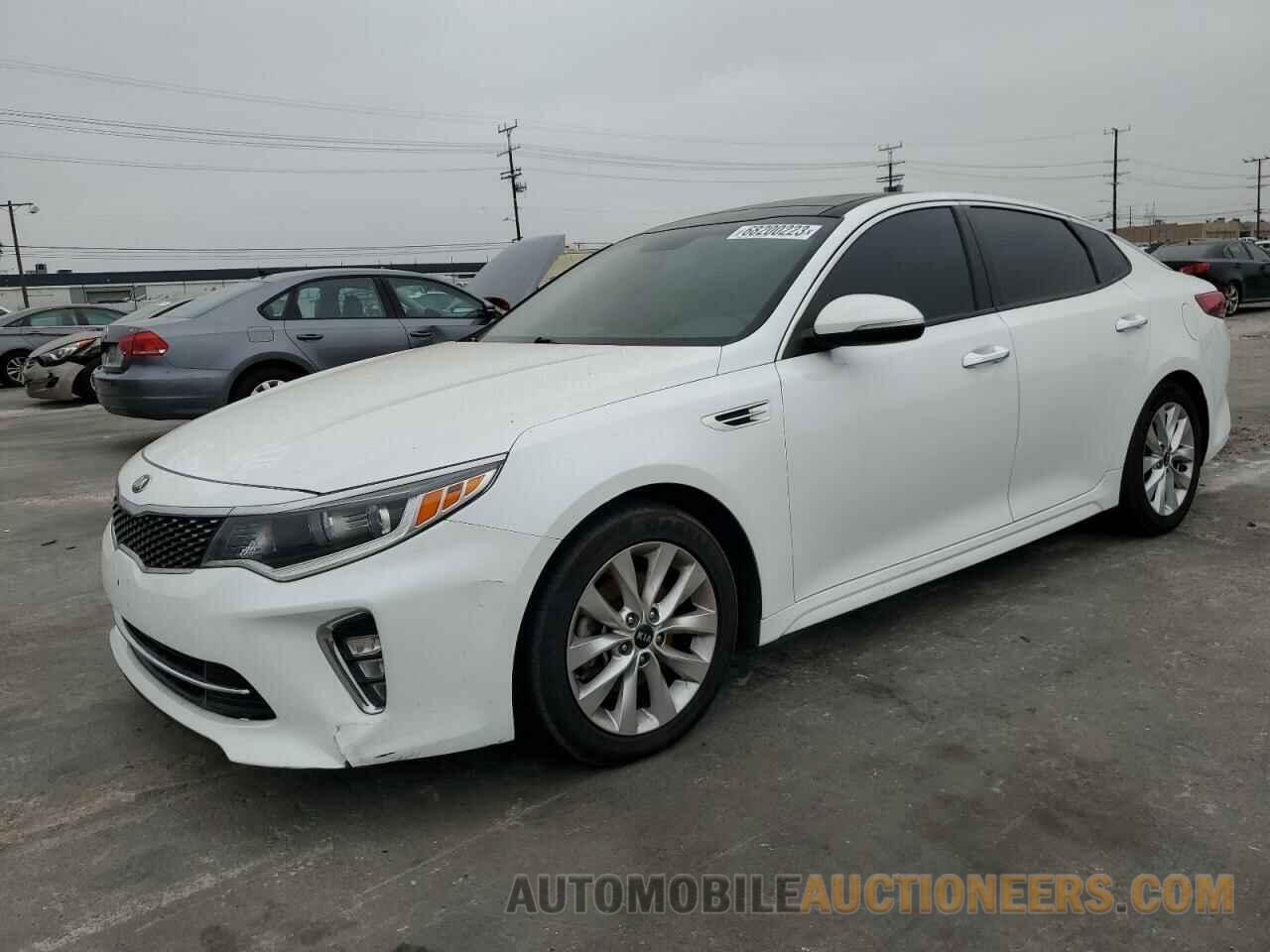 5XXGT4L39JG243812 KIA OPTIMA 2018