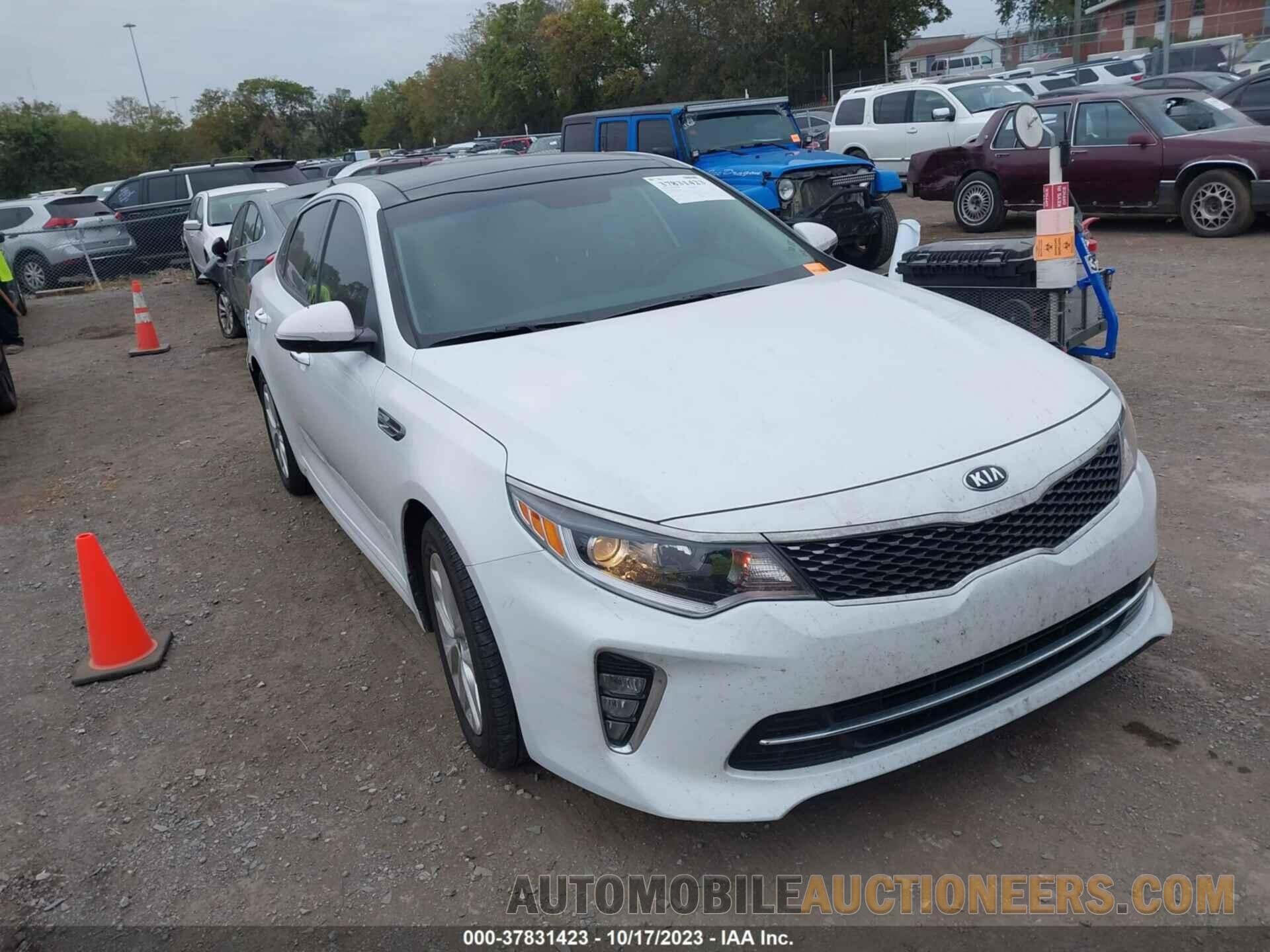 5XXGT4L39JG247018 KIA OPTIMA 2018