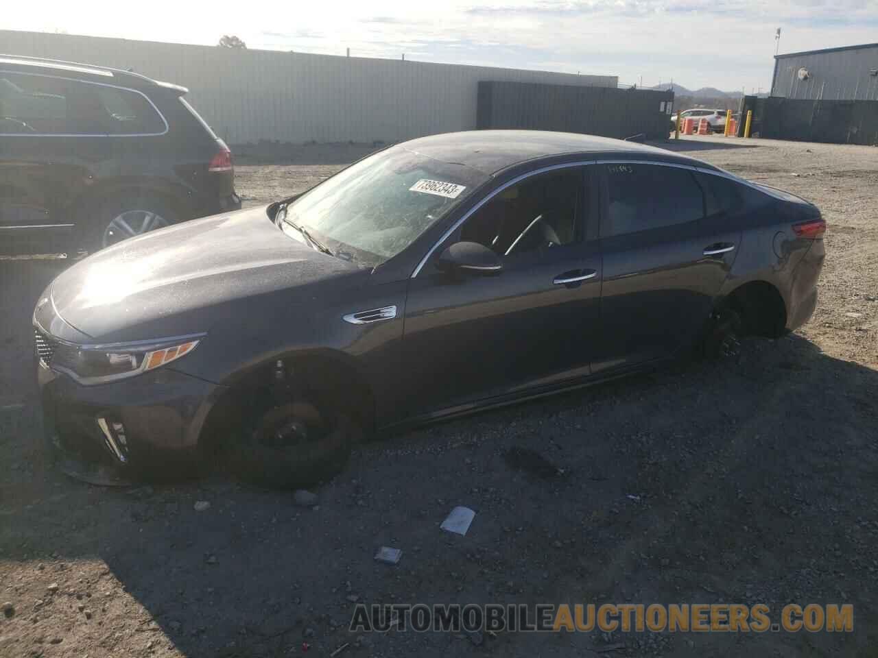 5XXGT4L39JG251084 KIA OPTIMA 2018