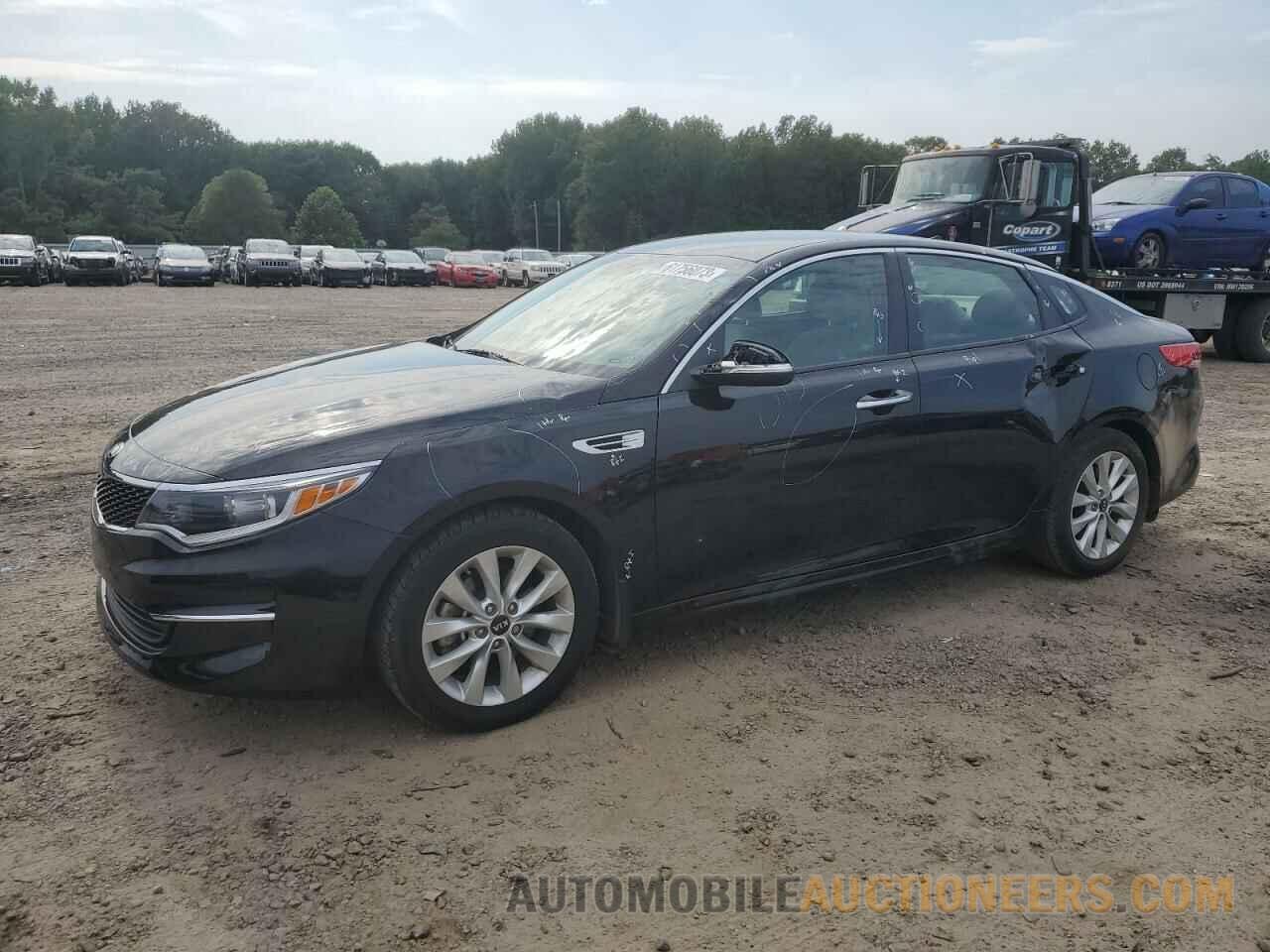 5XXGT4L39JG252333 KIA OPTIMA 2018