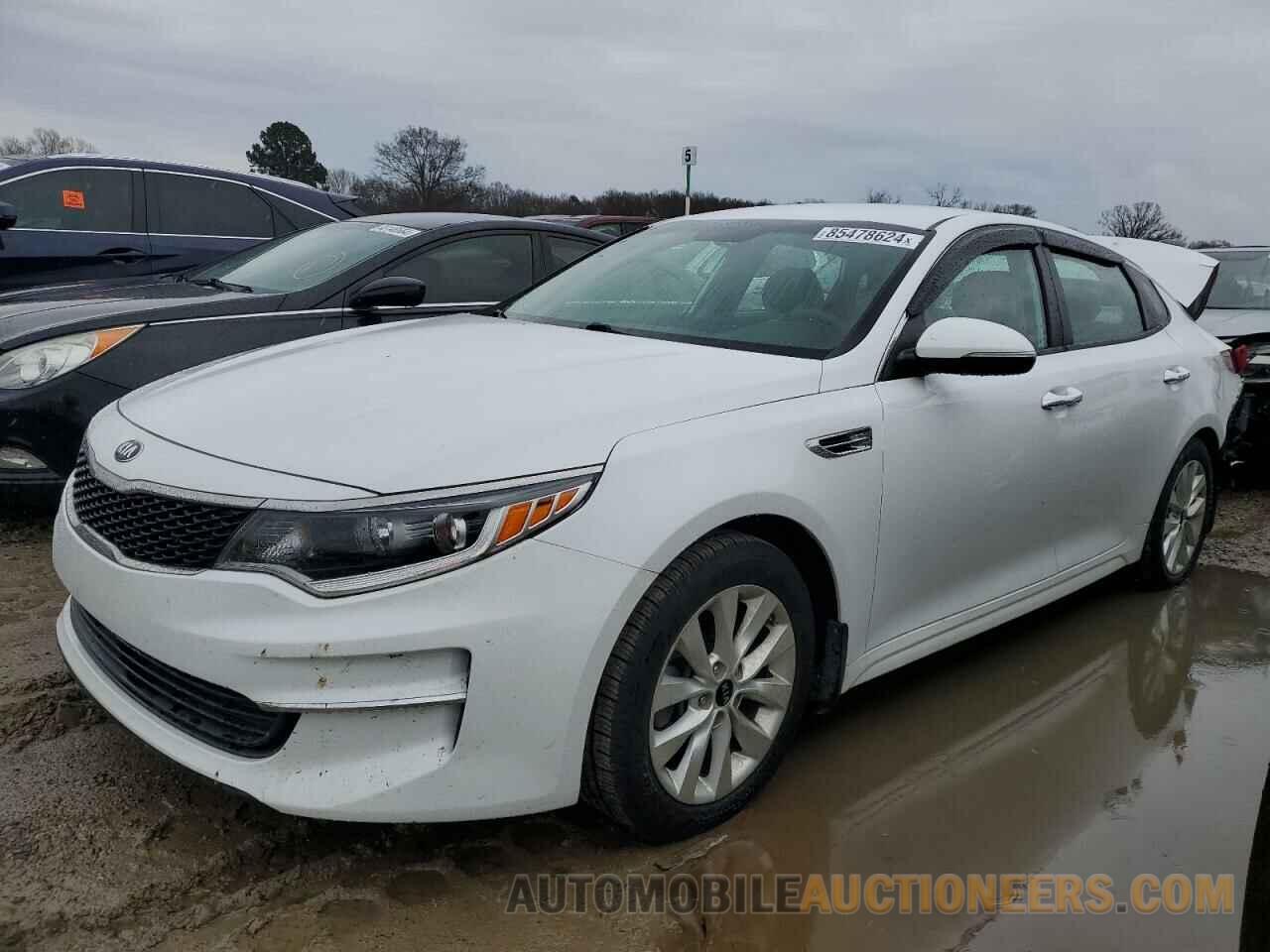 5XXGT4L39JG259766 KIA OPTIMA 2018