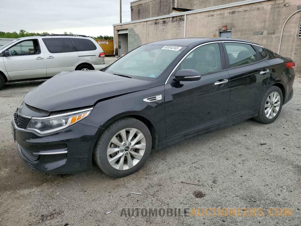 5XXGT4L39JG262893 KIA OPTIMA 2018