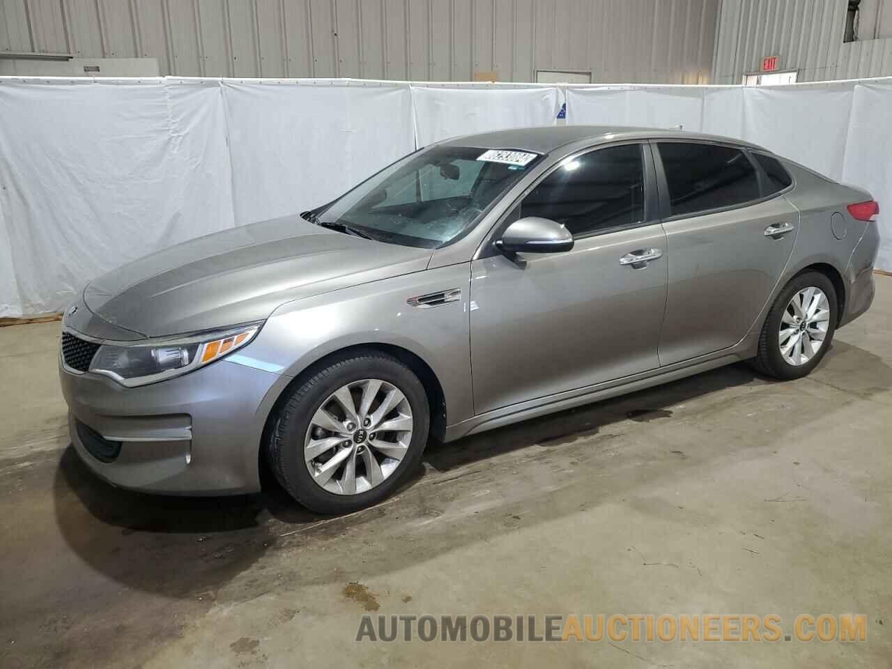 5XXGT4L39JG269973 KIA OPTIMA 2018