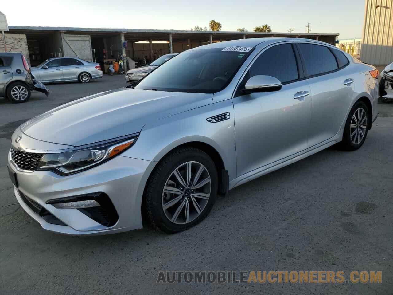 5XXGT4L39KG369265 KIA OPTIMA 2019