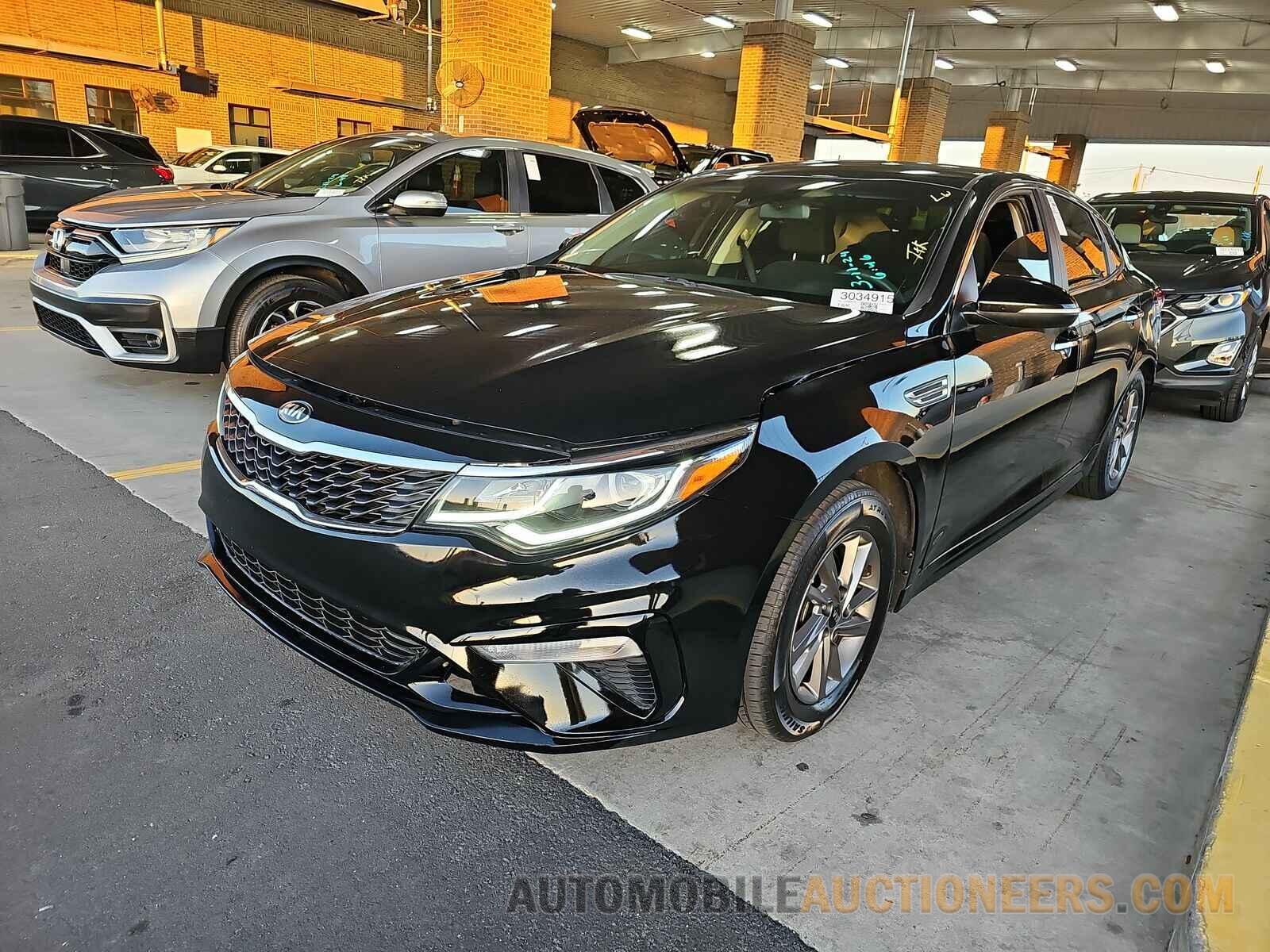 5XXGT4L39LG398976 Kia Optima 2020