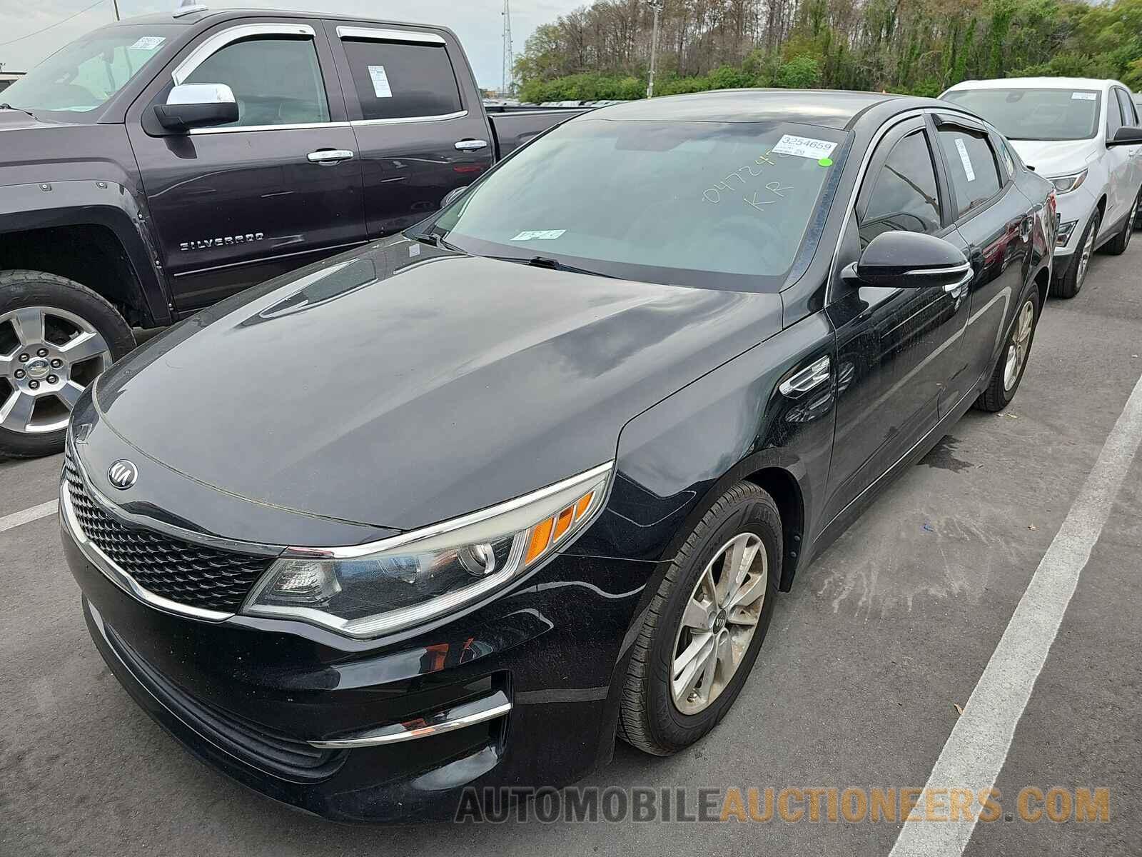 5XXGT4L3XGG047242 Kia Optima 2016