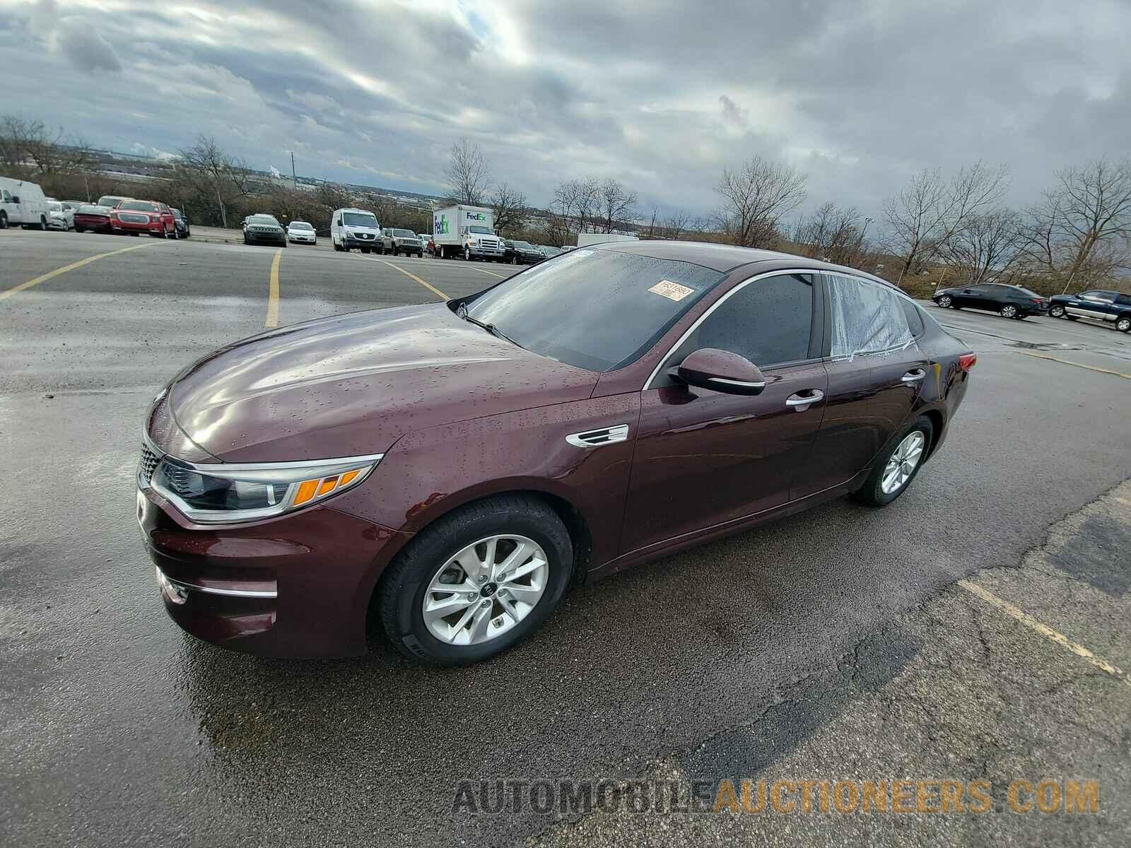 5XXGT4L3XGG048133 Kia Optima 2016