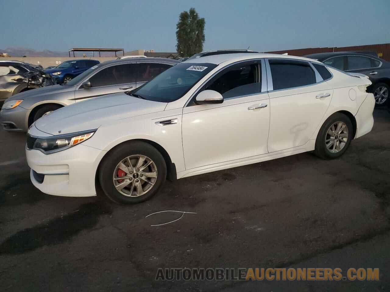 5XXGT4L3XGG055793 KIA OPTIMA 2016