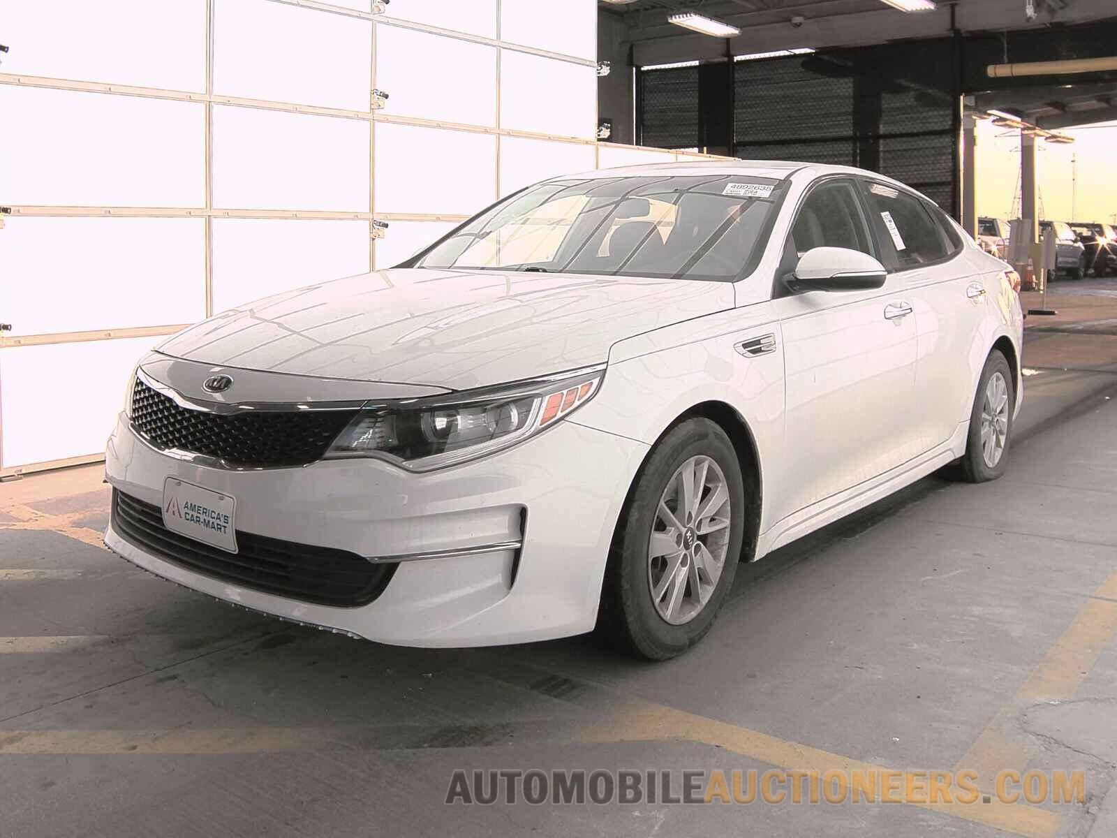 5XXGT4L3XGG080676 Kia Optima 2016