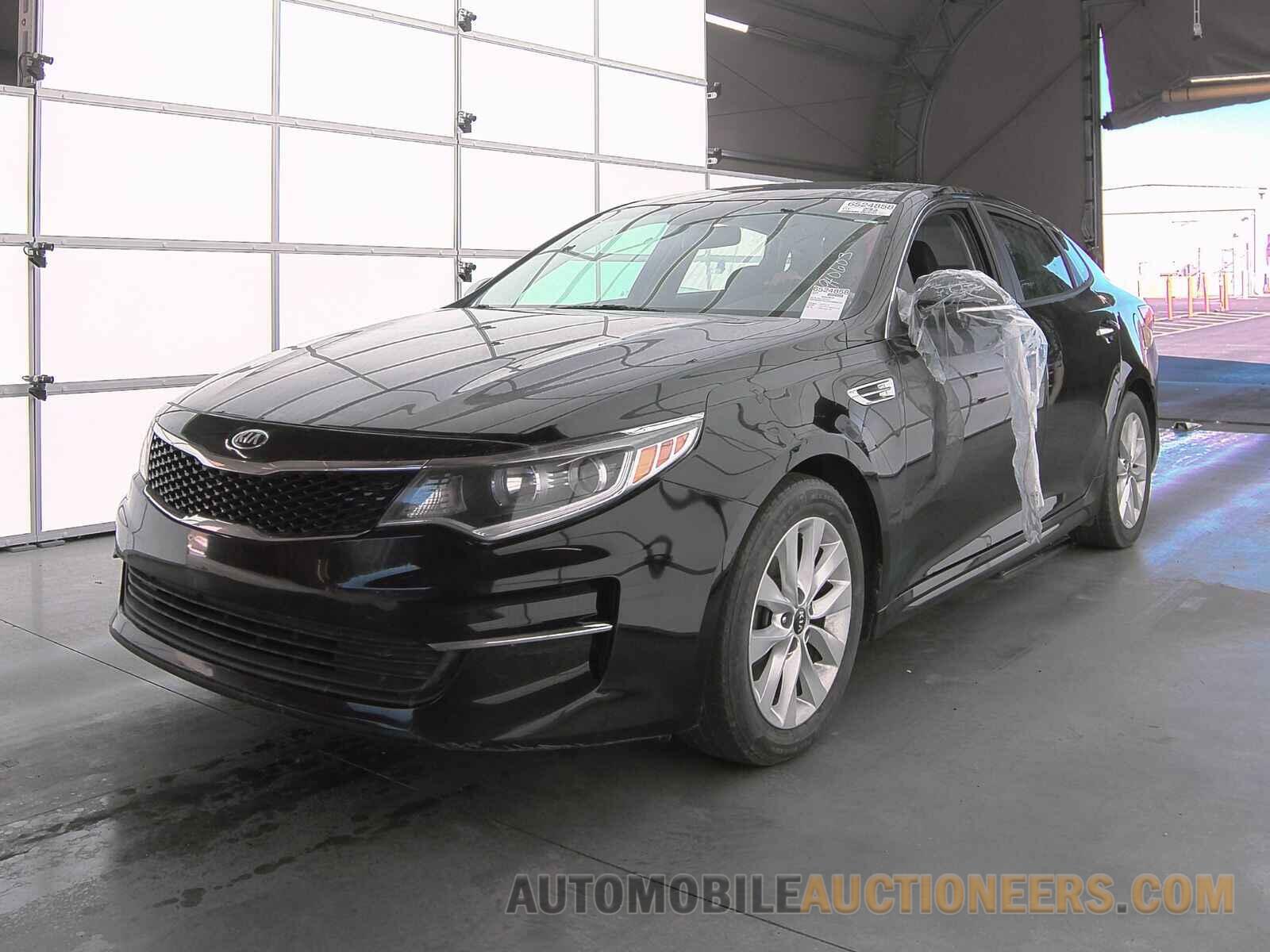 5XXGT4L3XGG083173 Kia Optima 2016