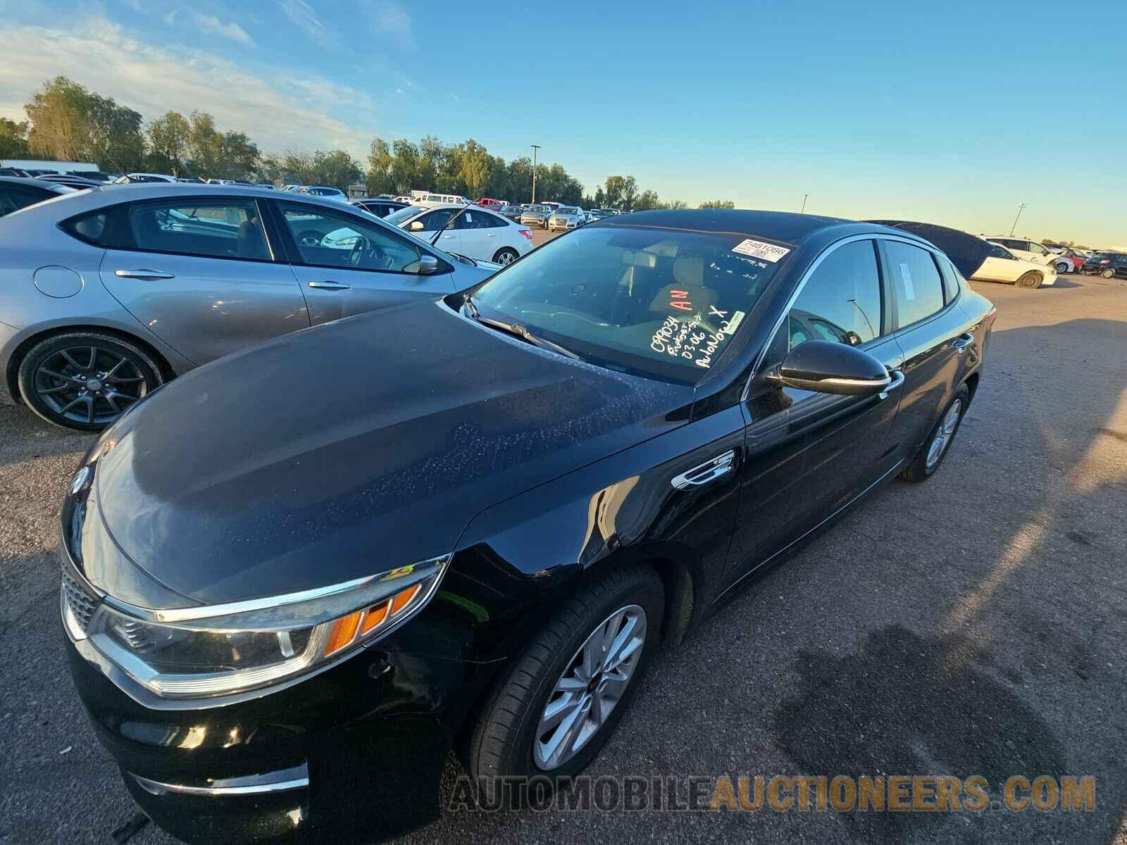 5XXGT4L3XGG099034 Kia Optima 2016